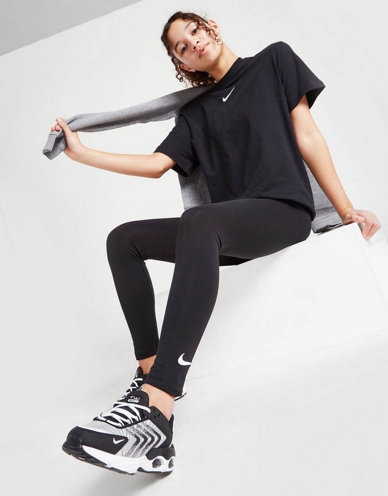 Дитячі футболки NIKE ФУТБОЛКА SPORTSWEAR GIRL DA6918-010 Чорний