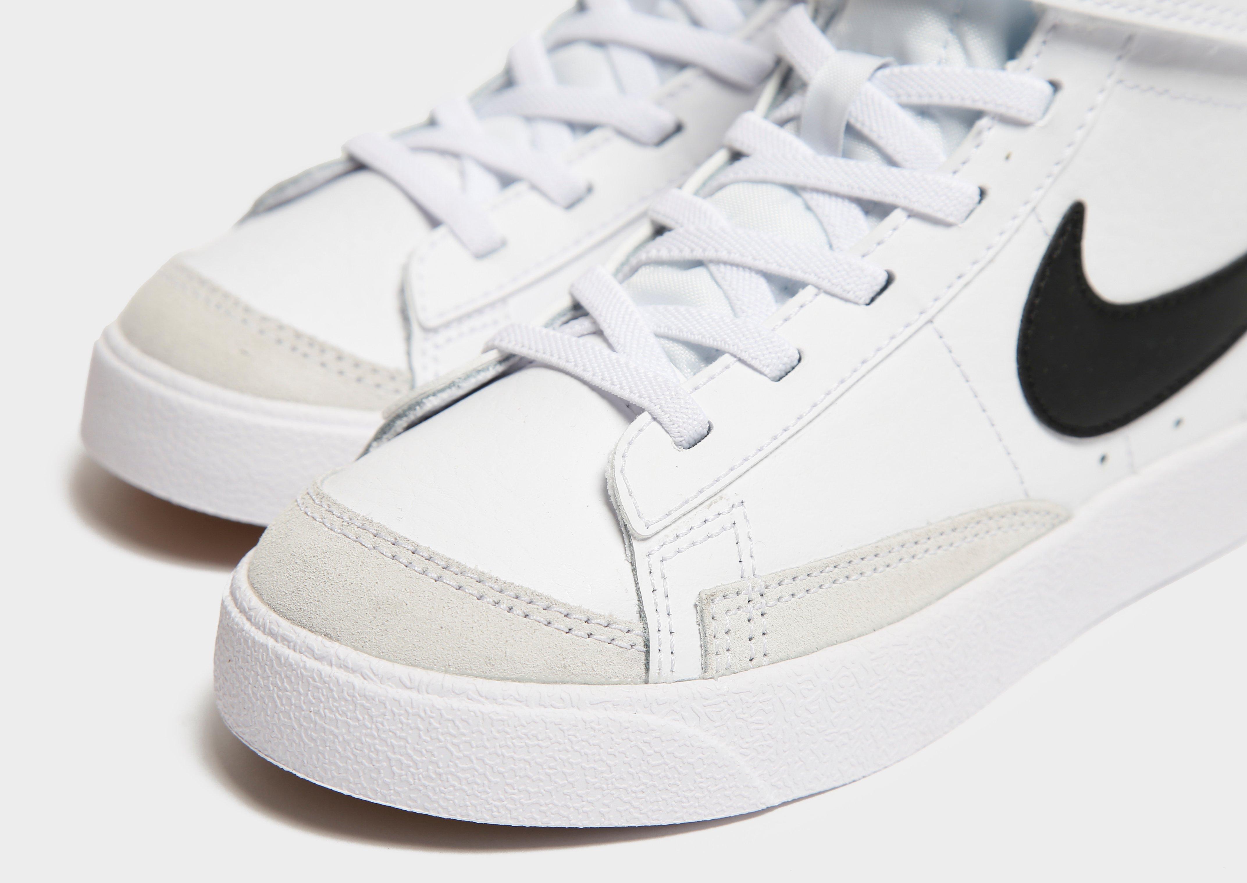 Adidași pentru copii NIKE BLAZER MID '77  DA4087-100 Alb