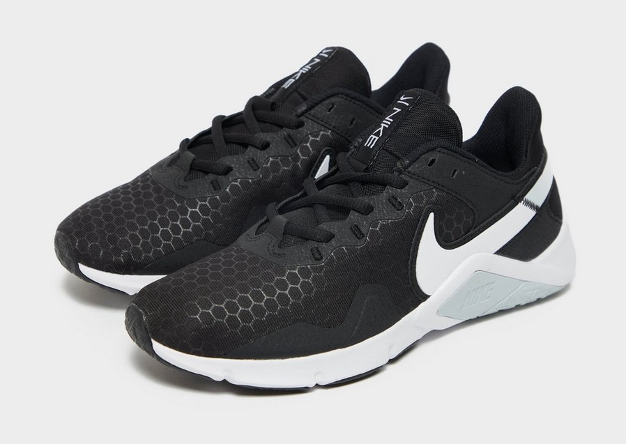 NIKE LEGEND ESSENTIAL  CQ9545-001 Fekete