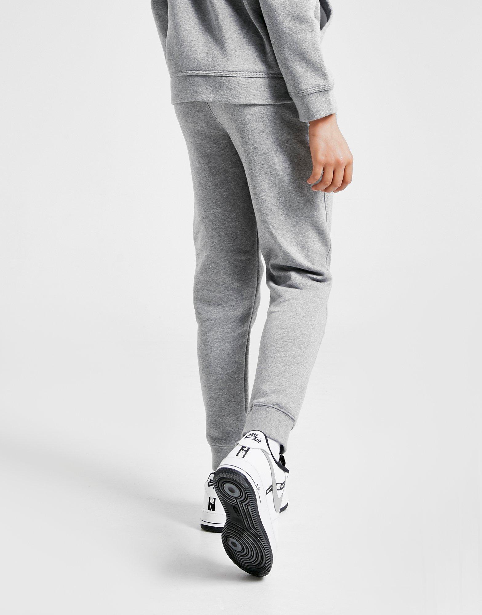 Dětské kalhoty NIKE KALHOTY  SPORTSWEAR CLUB FLEECE BOY CI2911-092 Šedá