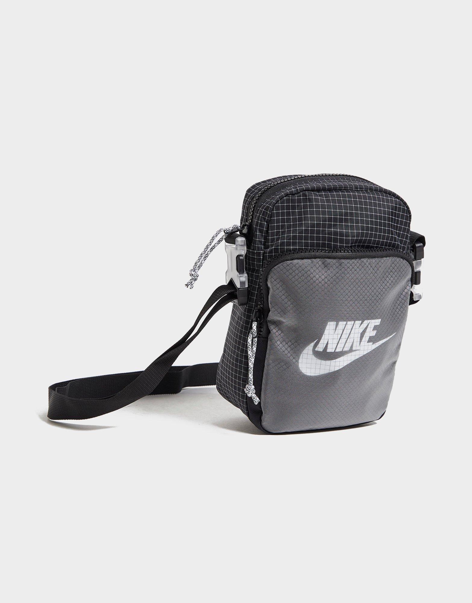Damska NIKE TOREBKA HERITAGE 2.0 SMALL CROSS BODY BAG CV1408-010 Szary