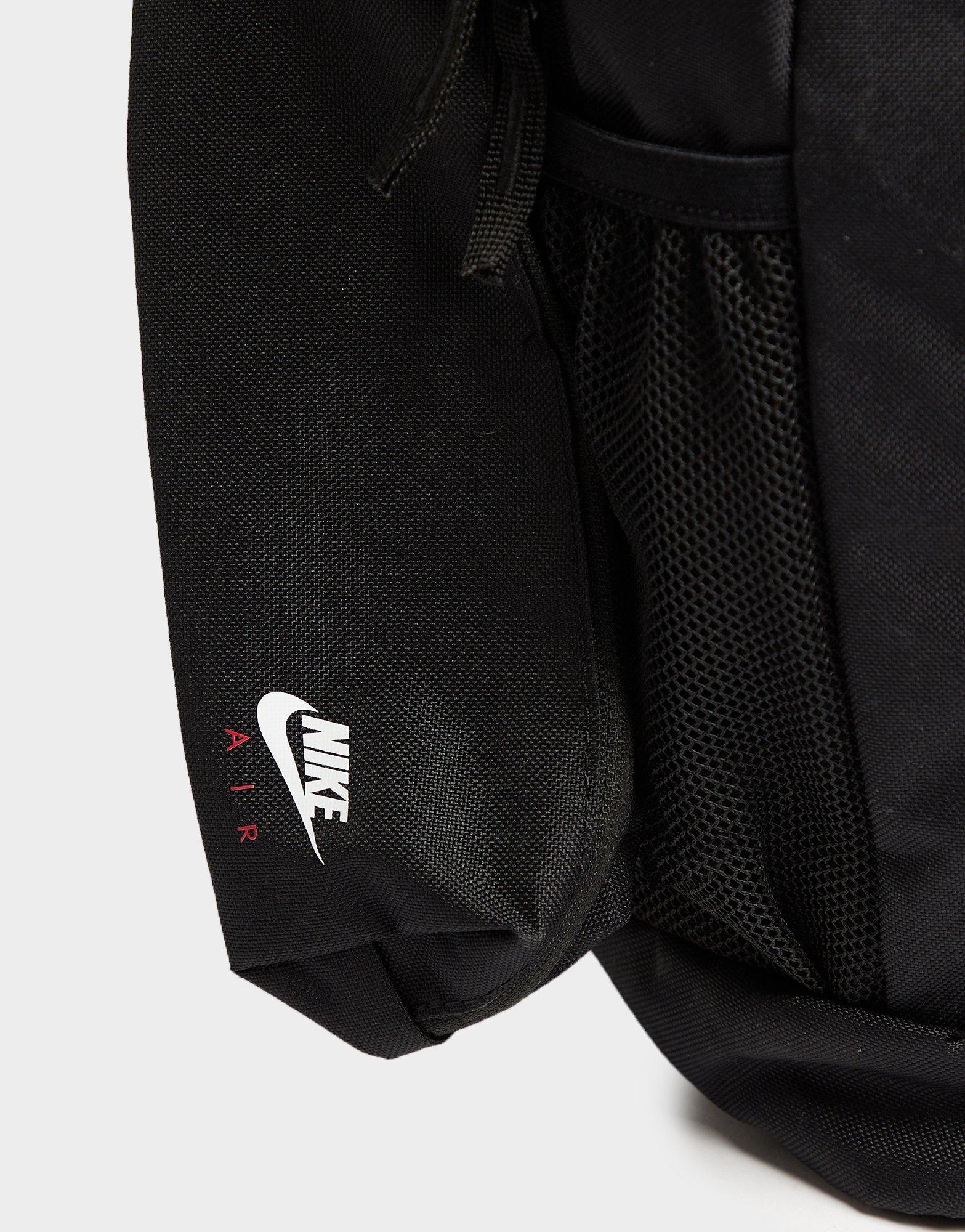 Pánsky ruksak NIKE ELEMENTAL BACKPACK  BZ9815-011 Čierna