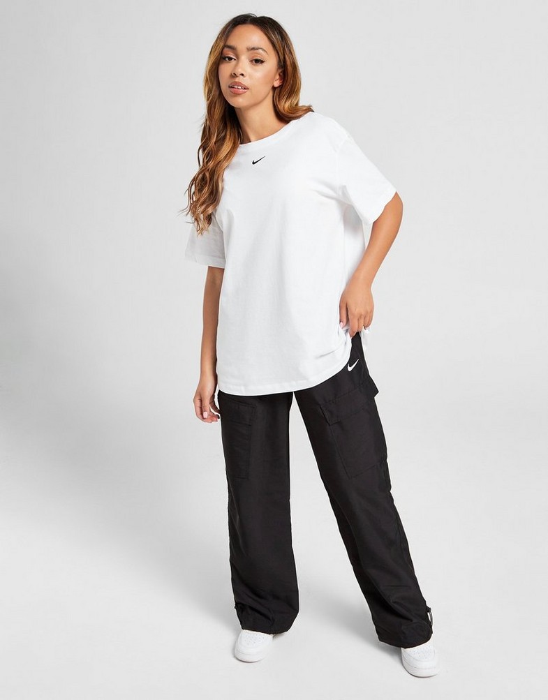 Tricou pentru femei NIKE TRICOU SPORTSWEAR ESSENTIAL OVERSIZED DN5697-100 Alb