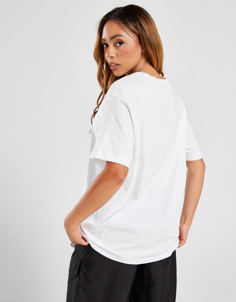 Tricou pentru femei NIKE TRICOU SPORTSWEAR ESSENTIAL OVERSIZED DN5697-100 Alb