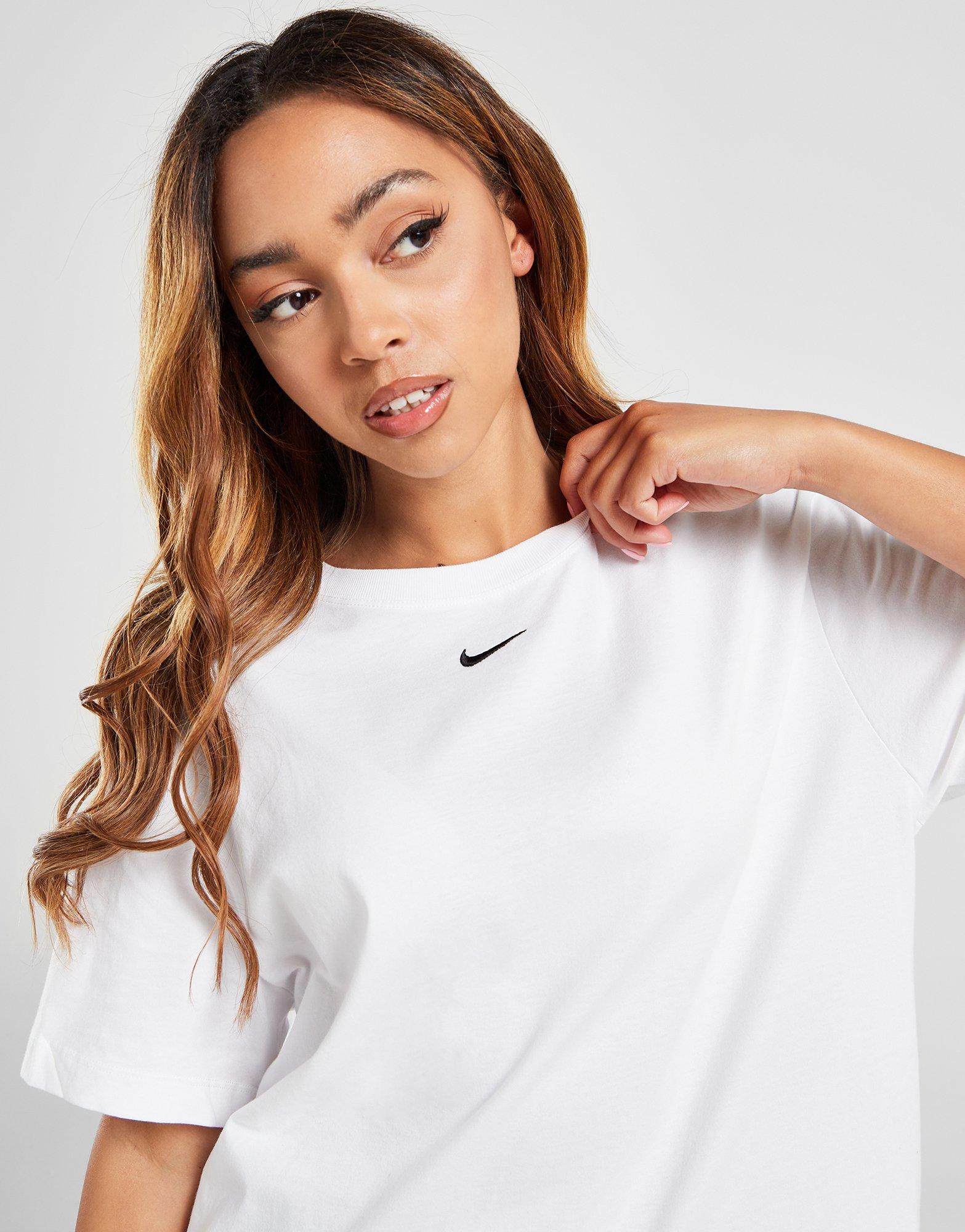 Dámské tričko NIKE TRIČKO SPORTSWEAR ESSENTIAL OVERSIZED DN5697-100 Bílá