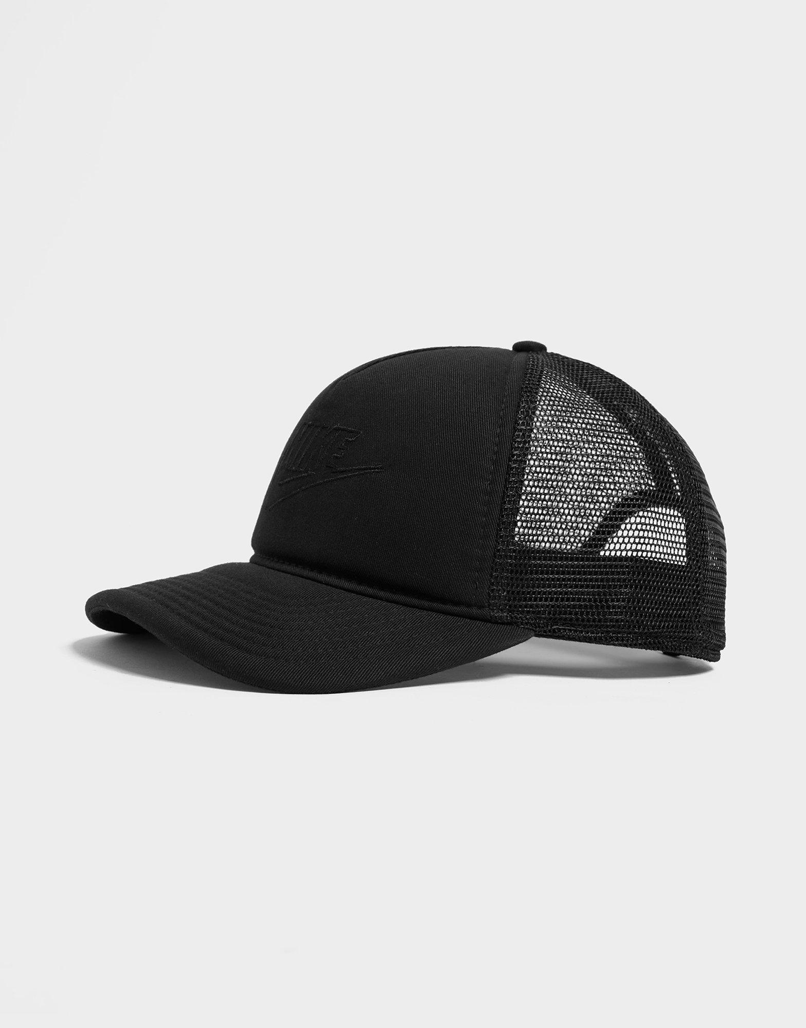 Dámska čiapka NIKE ČIAPKA U NSW CLC99 FUTURA TRKR CAP DC3984-011 Čierna
