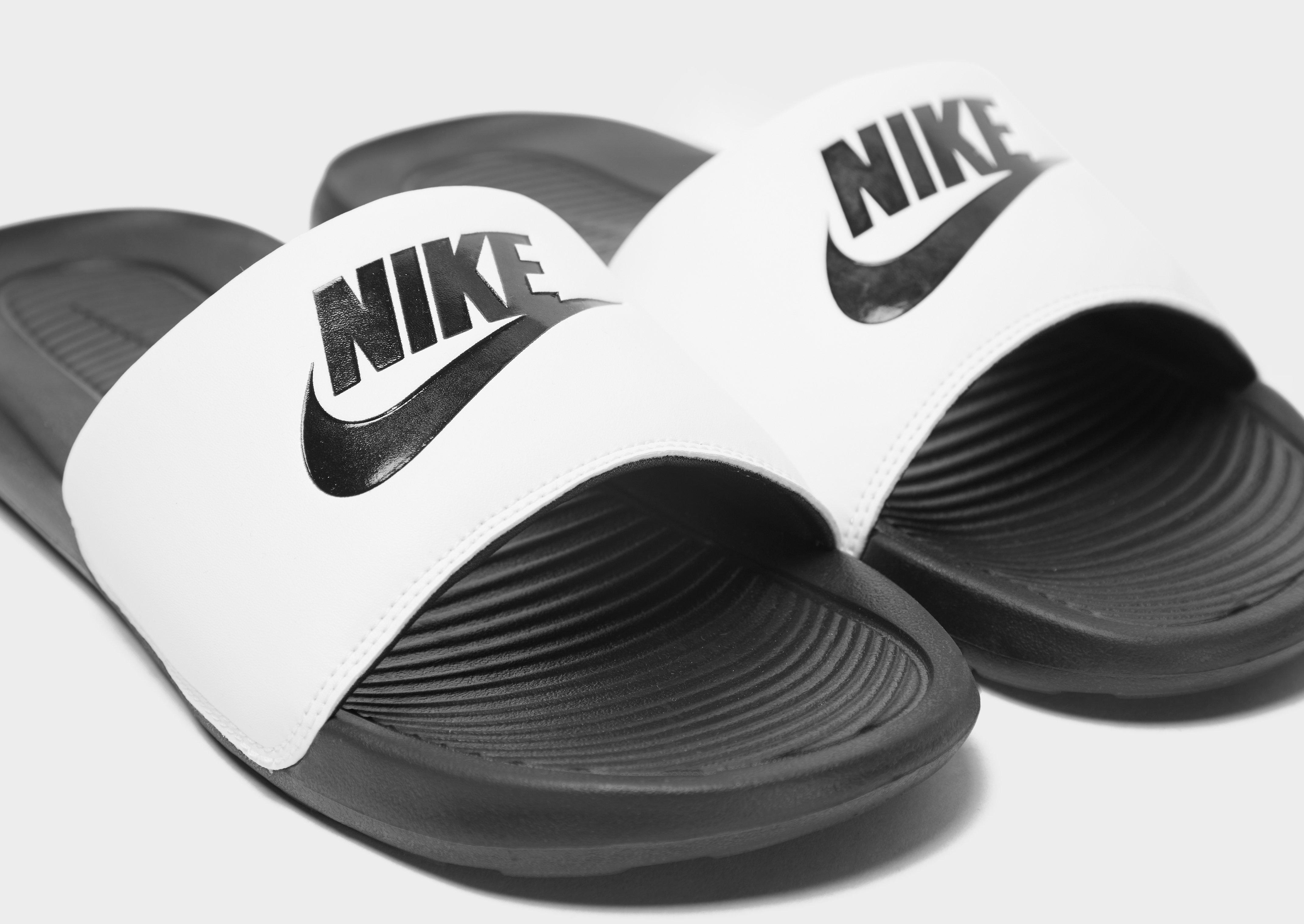 Šlepetės vyrams NIKE VICTORI ONE SLIDE  CN9675-005 Juoda