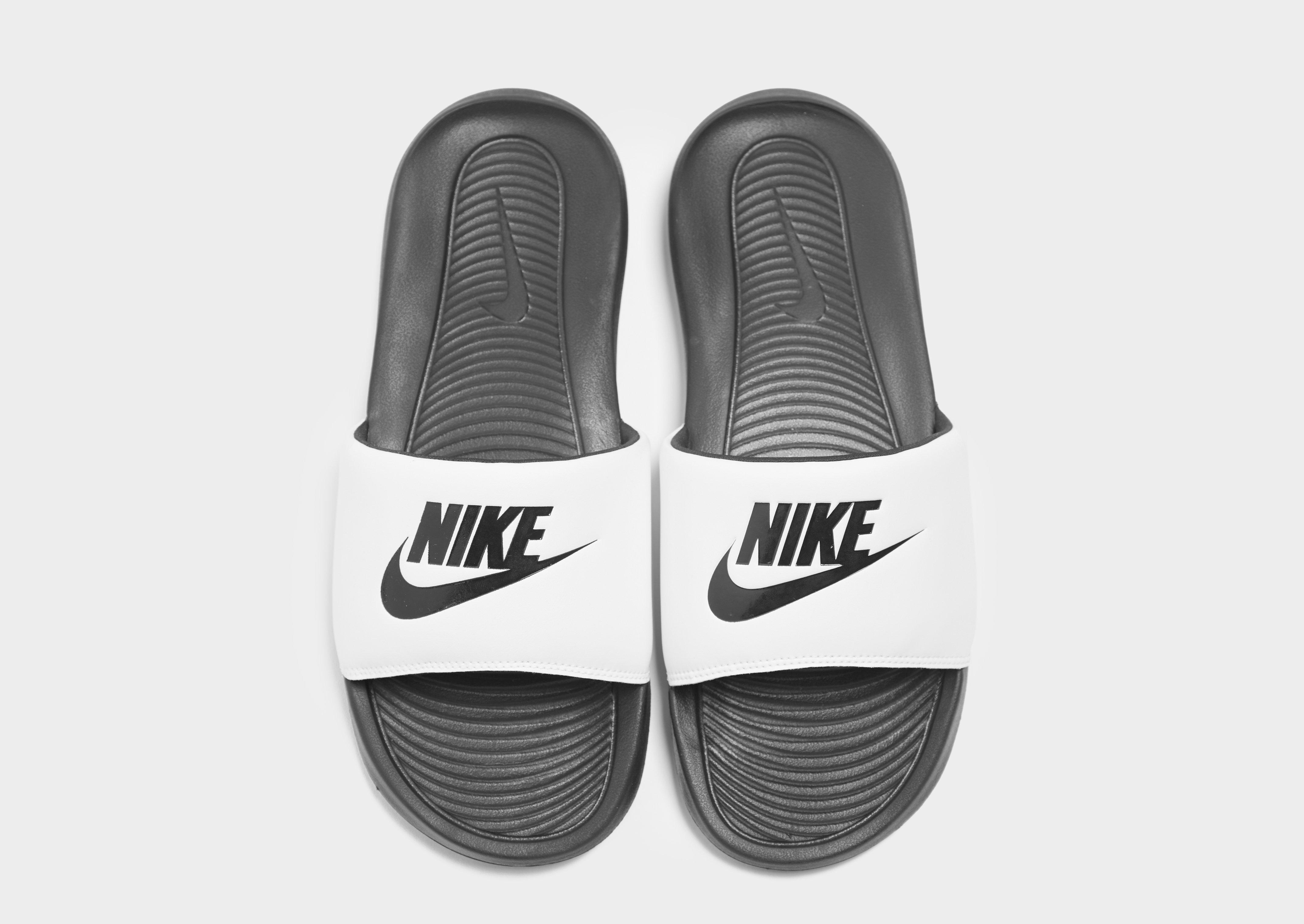 Šlepetės vyrams NIKE VICTORI ONE SLIDE  CN9675-005 Juoda