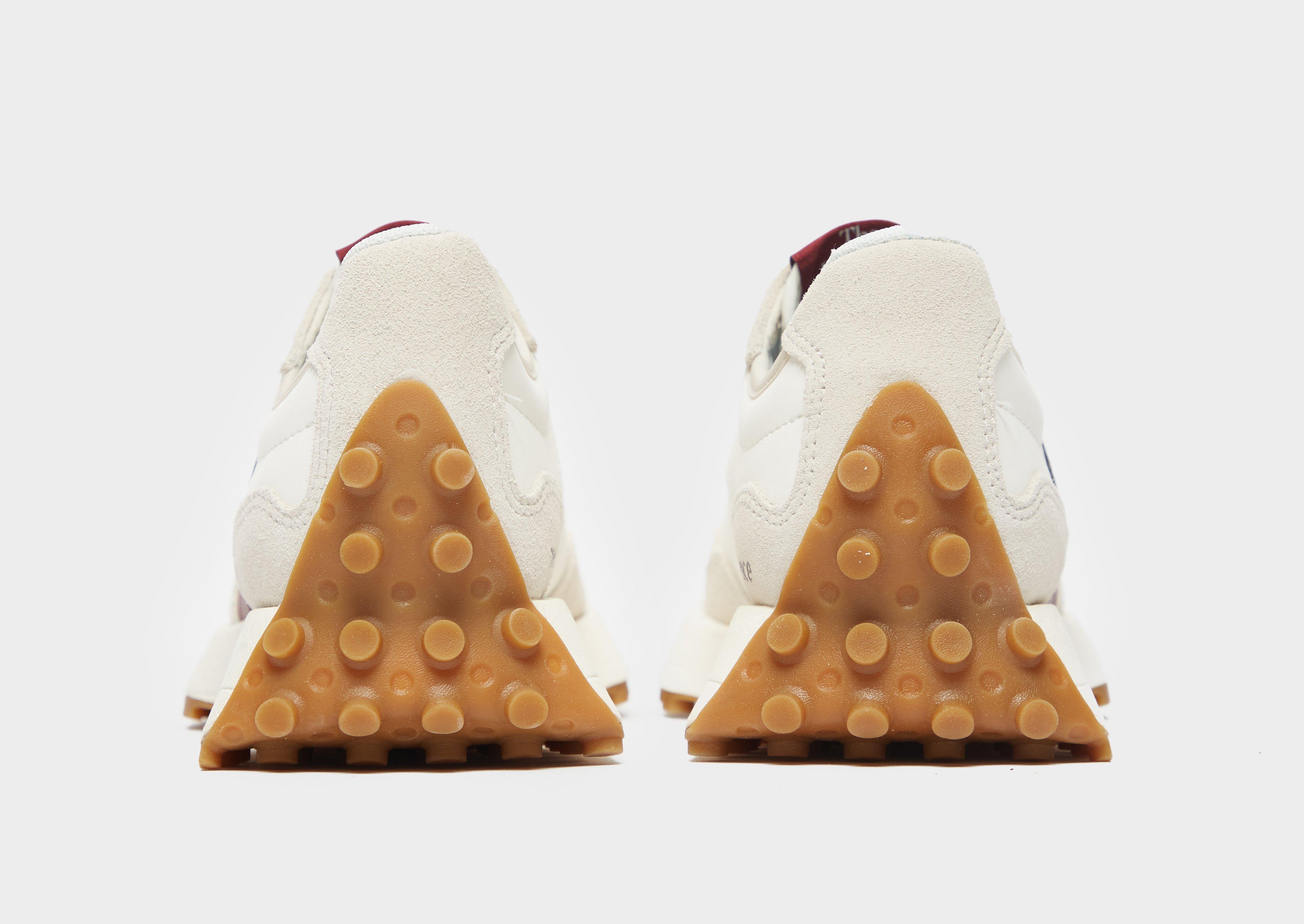 Buty sneakersy damskie NEW BALANCE 327  WS327KA Beżowy