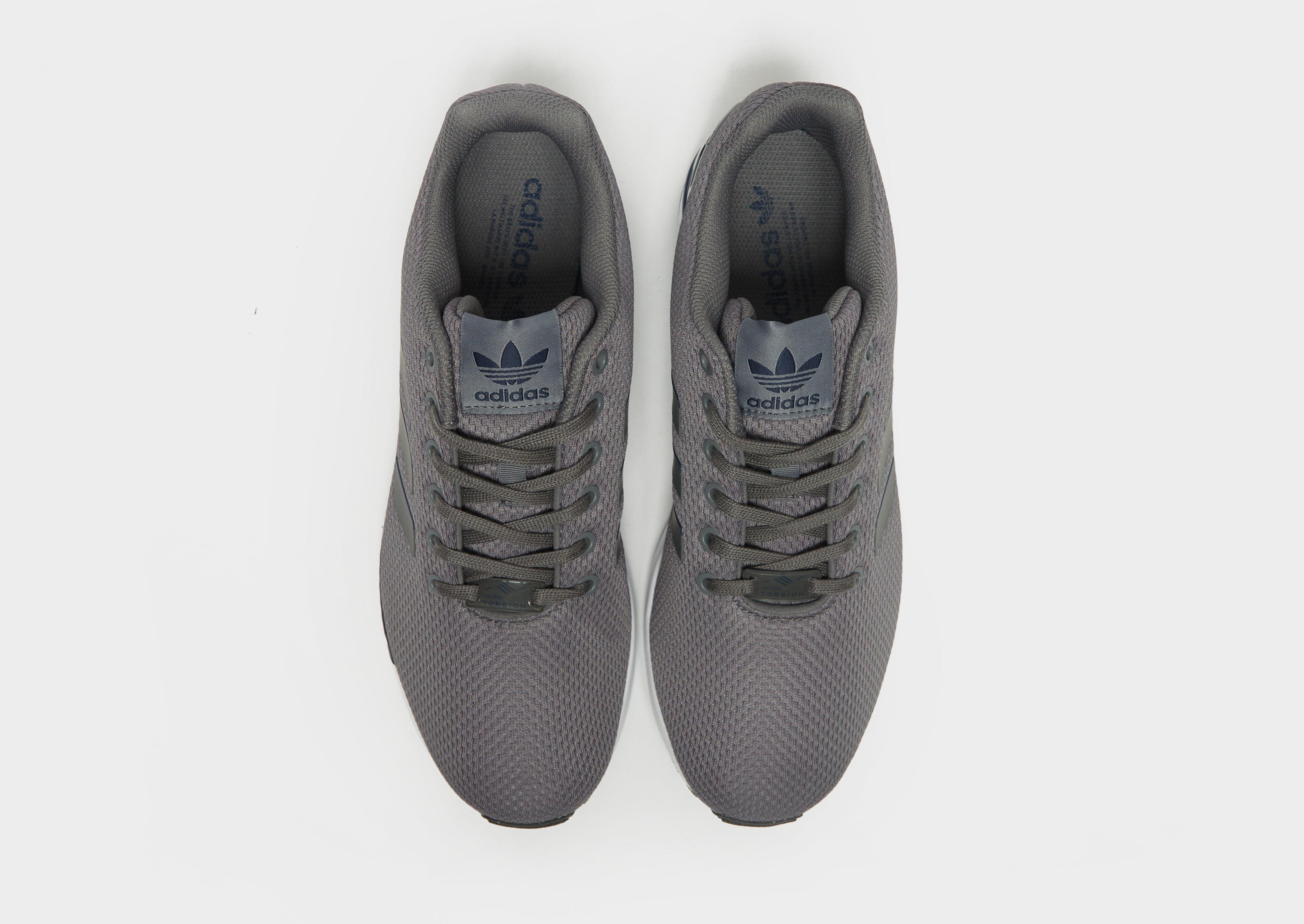 ゆう 8/19 発売！ユベントスカラーをまとった JUVENTUS × adidas
