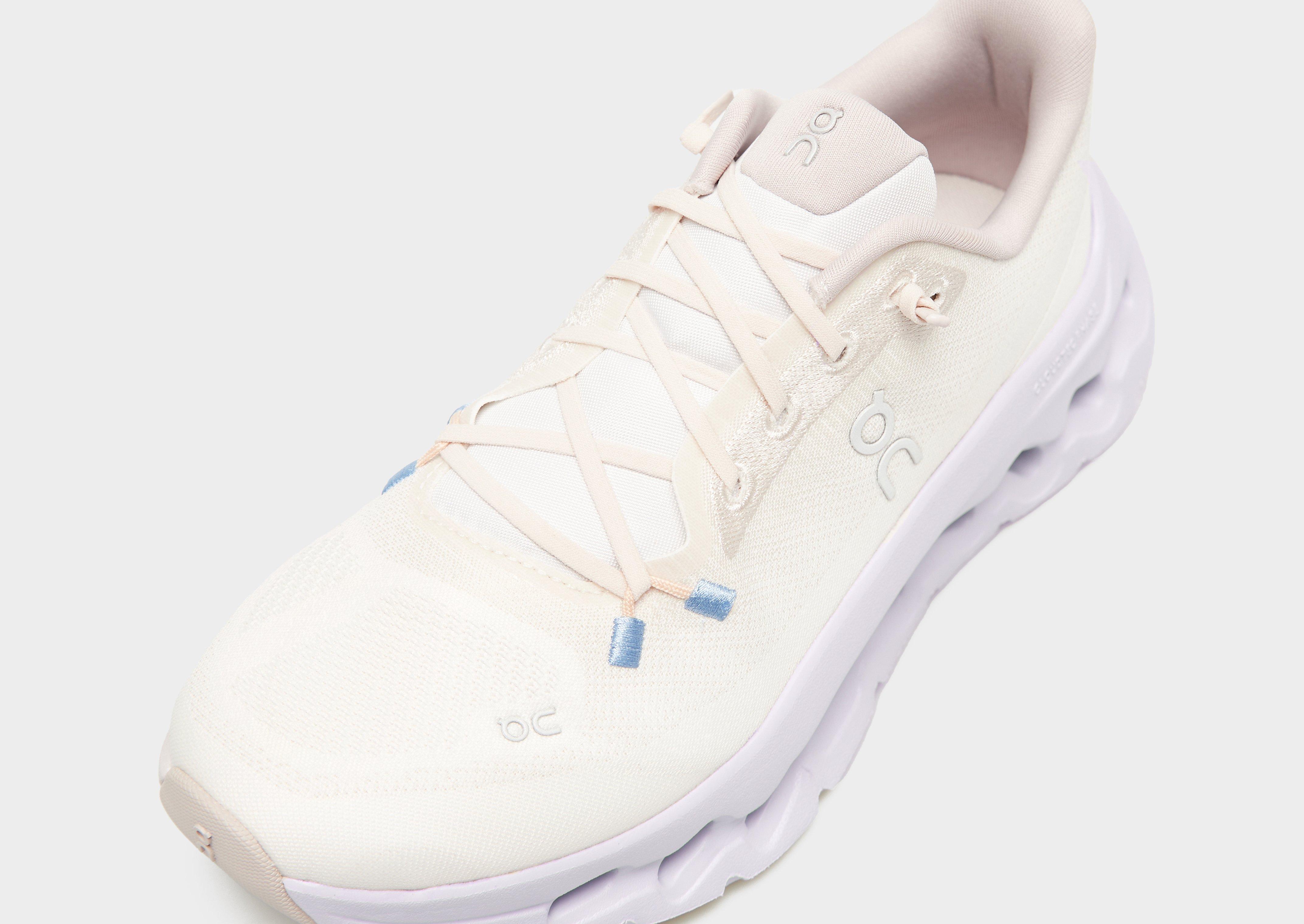 Női futócipők ON CLOUDTILT  3WE10051145 Fehér