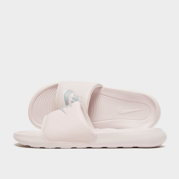 NIKE VICTORI ONE SLIDE