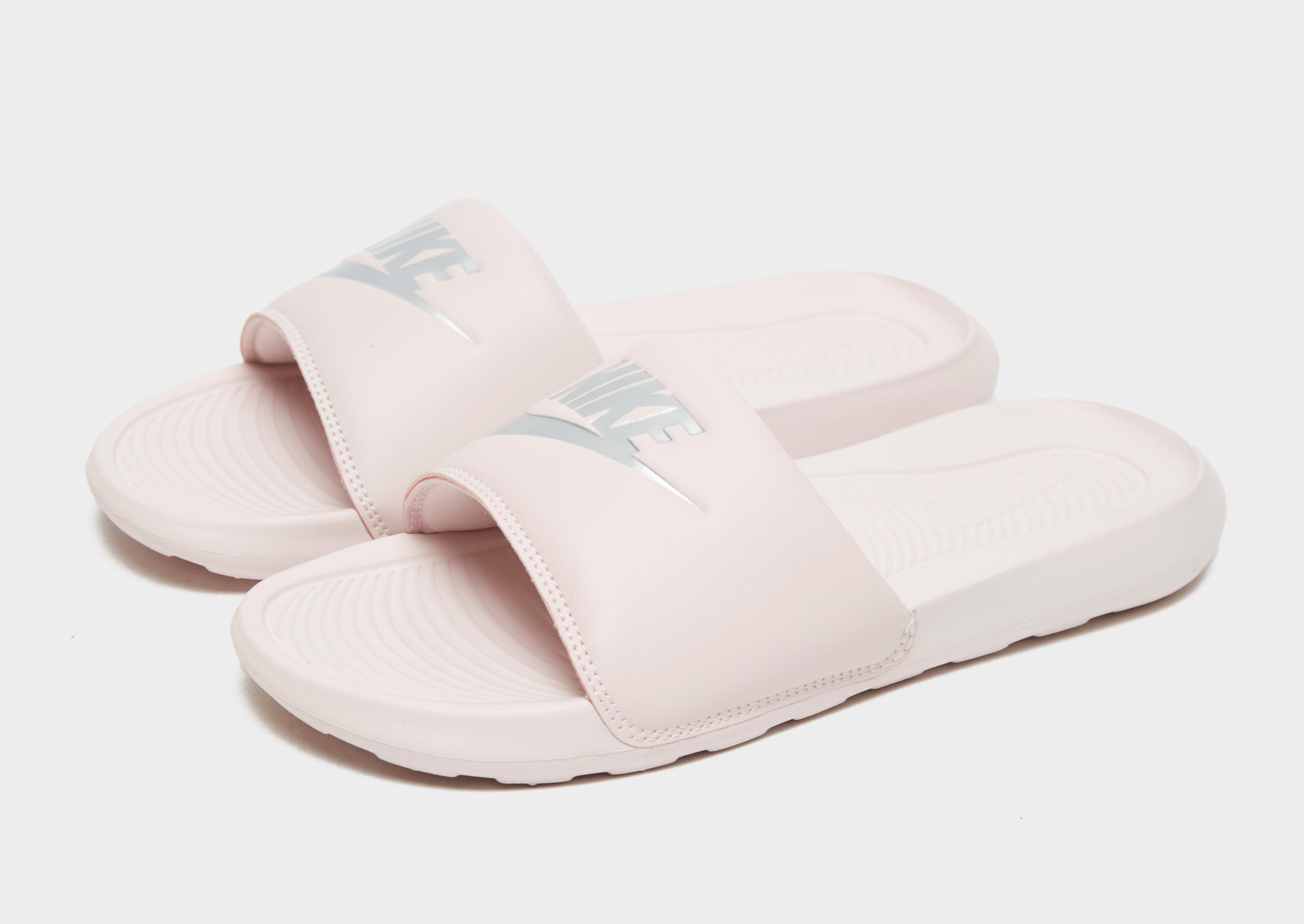 Šlepetės moterims NIKE VICTORI ONE SLIDE  CN9677-600 Rožinė