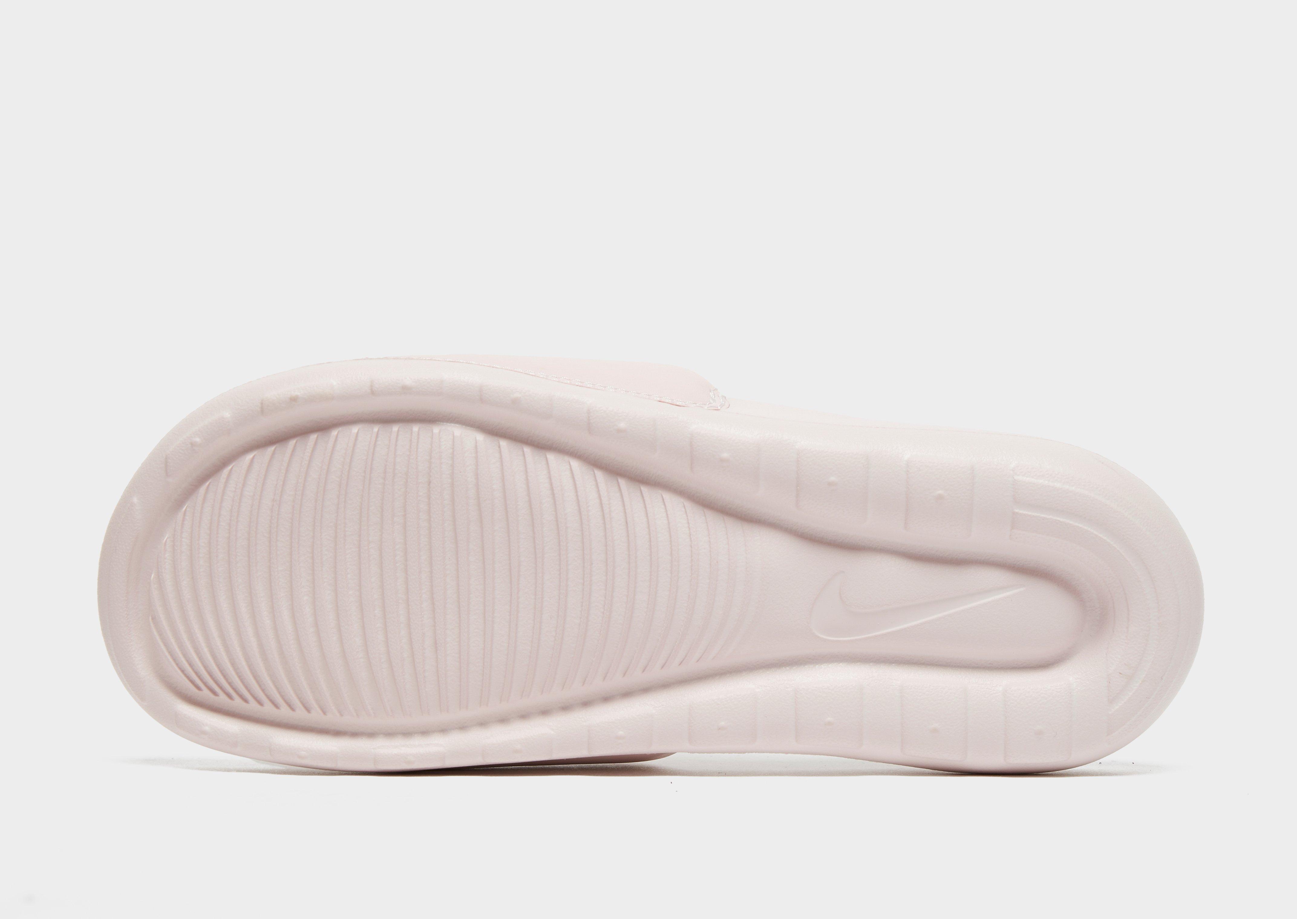 Šlepetės moterims NIKE VICTORI ONE SLIDE  CN9677-600 Rožinė