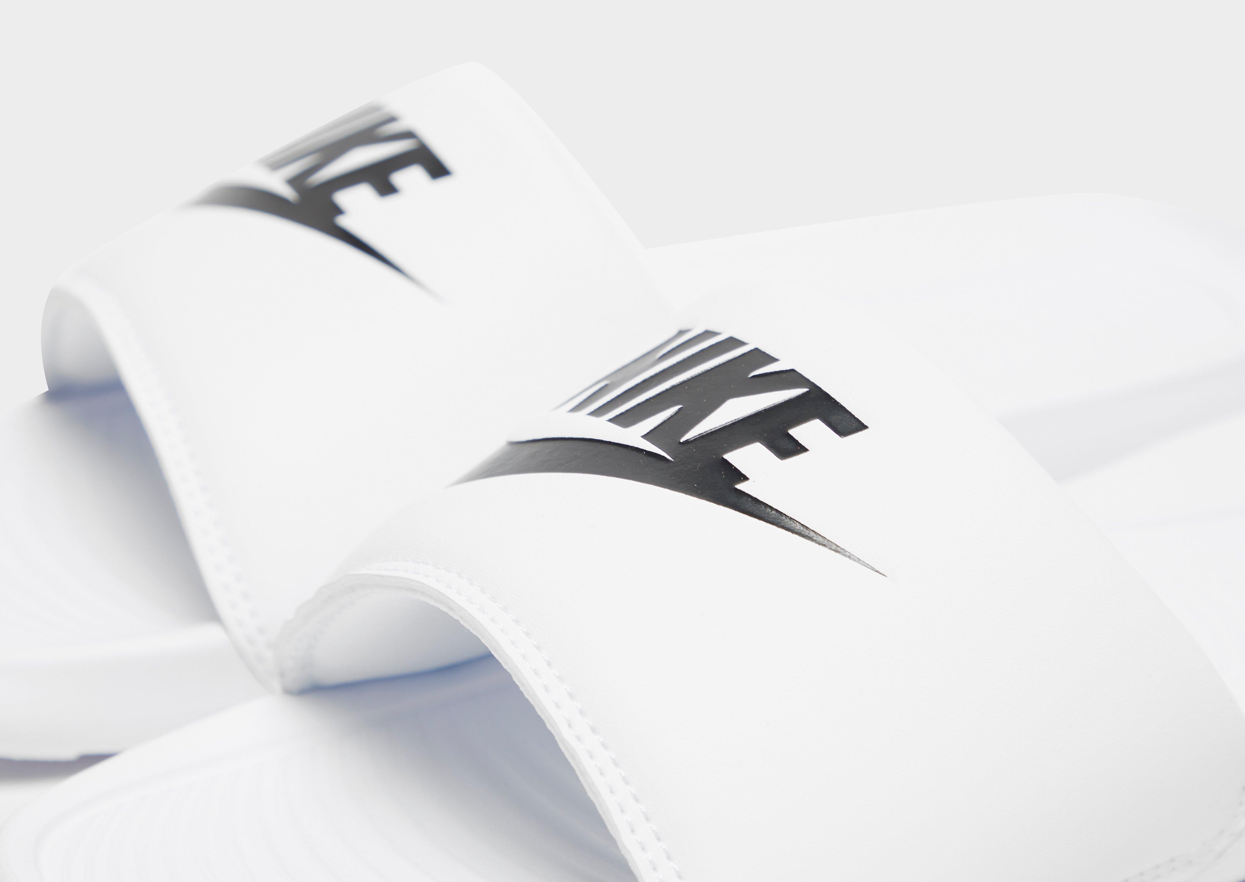 Damskie NIKE VICTORI ONE SLIDES  CN9677-100 Biały