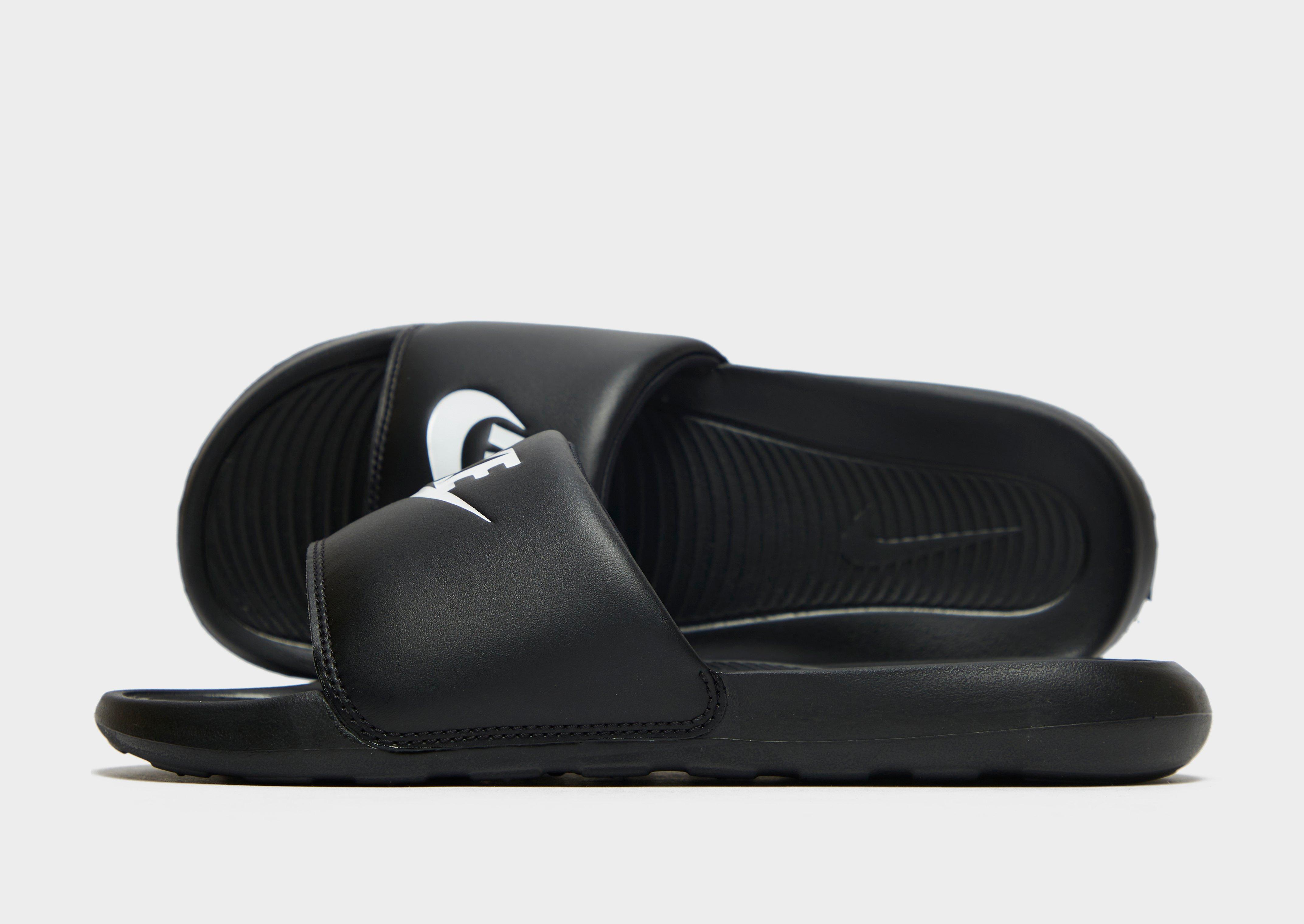 Nike Victori One Slide
