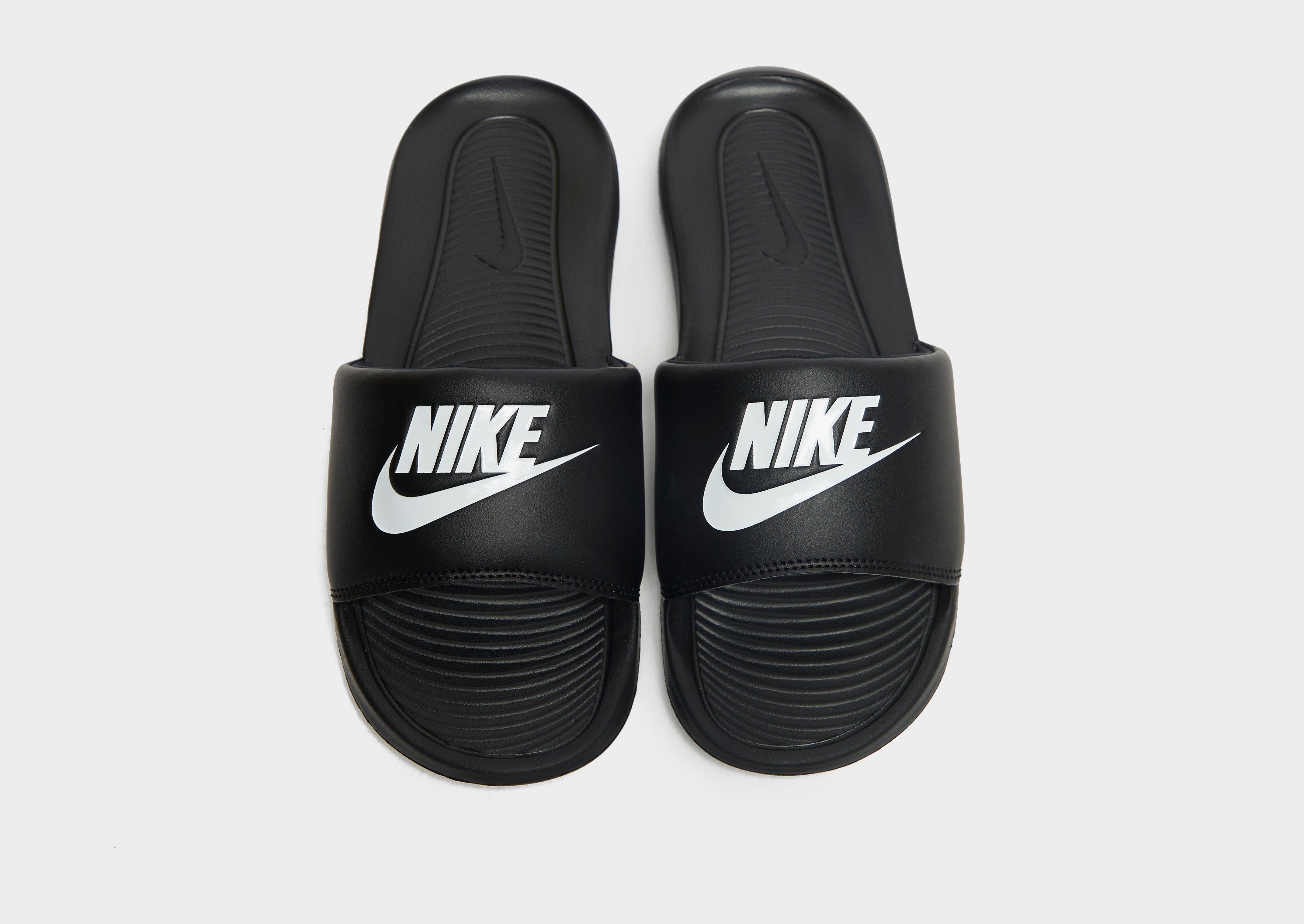 Șlapi de damă NIKE VICTORI ONE SLIDE  CN9677-005 Negru