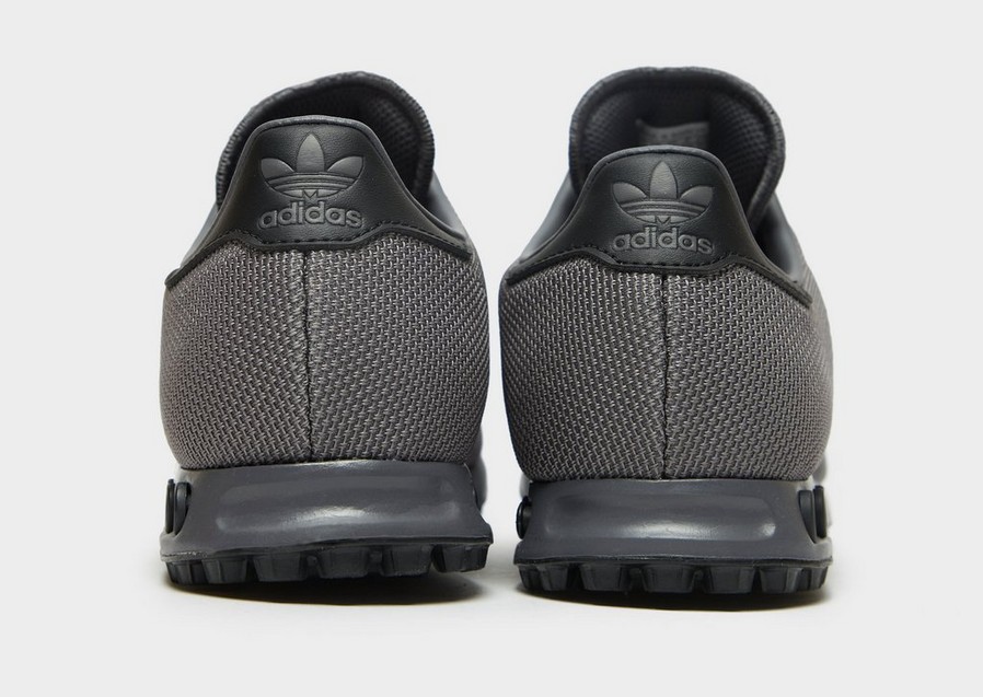 Kedai vyrams ADIDAS LA TRAINER WEAVE GW4833 Pilka