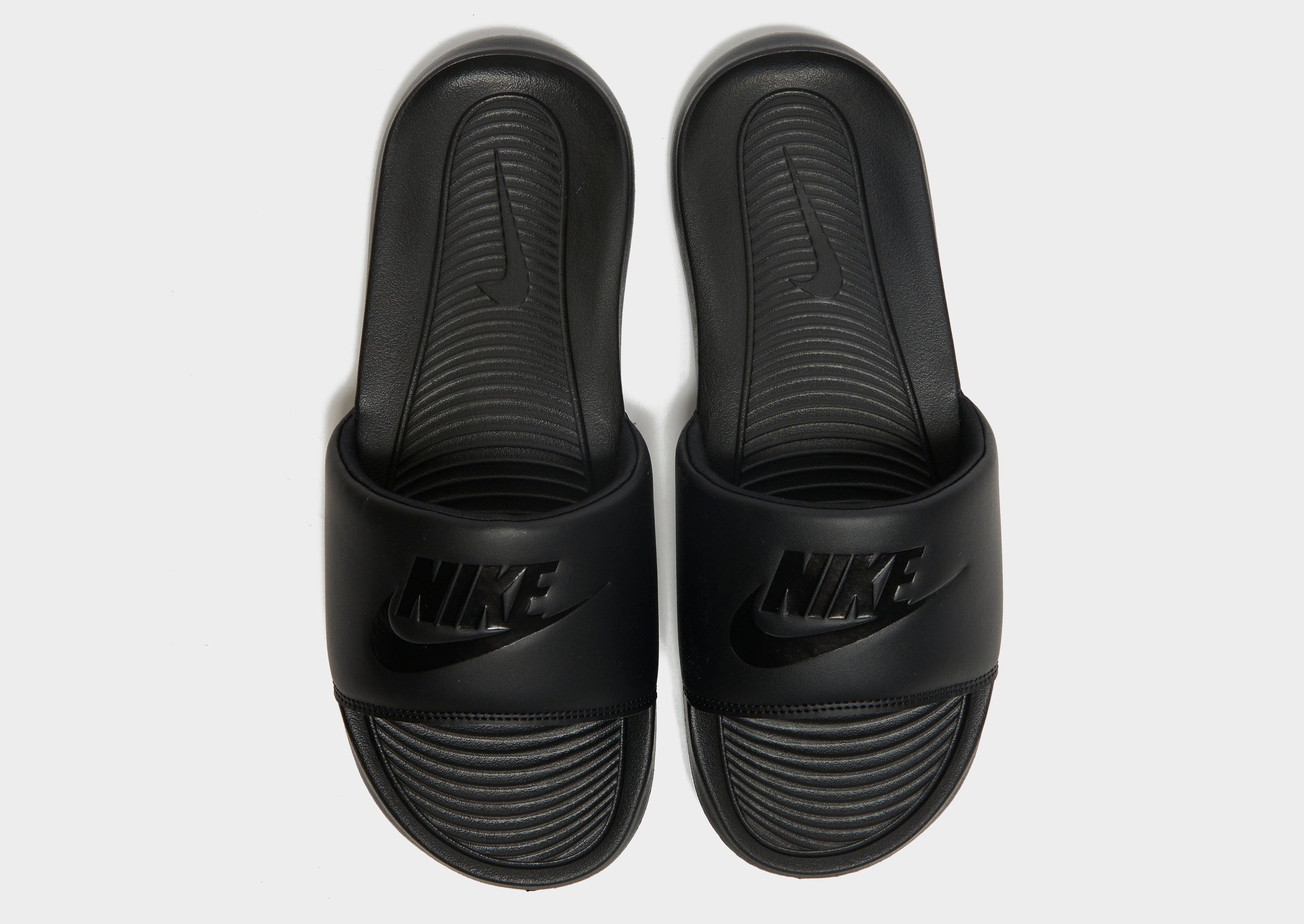 Šlepetės vyrams NIKE VICTORI ONE SLIDE  CN9675-003 Juoda