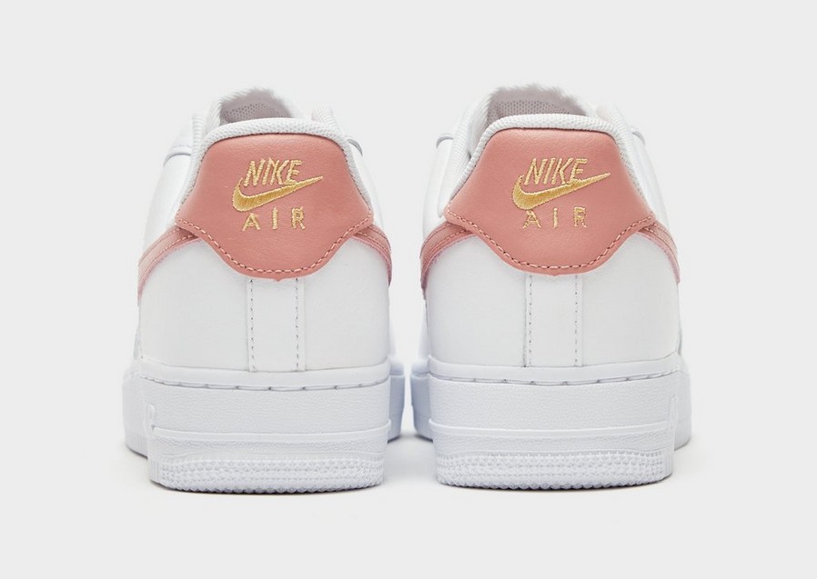 Buty sneakersy damskie NIKE WMNS AIR FORCE 1 '07 ESS