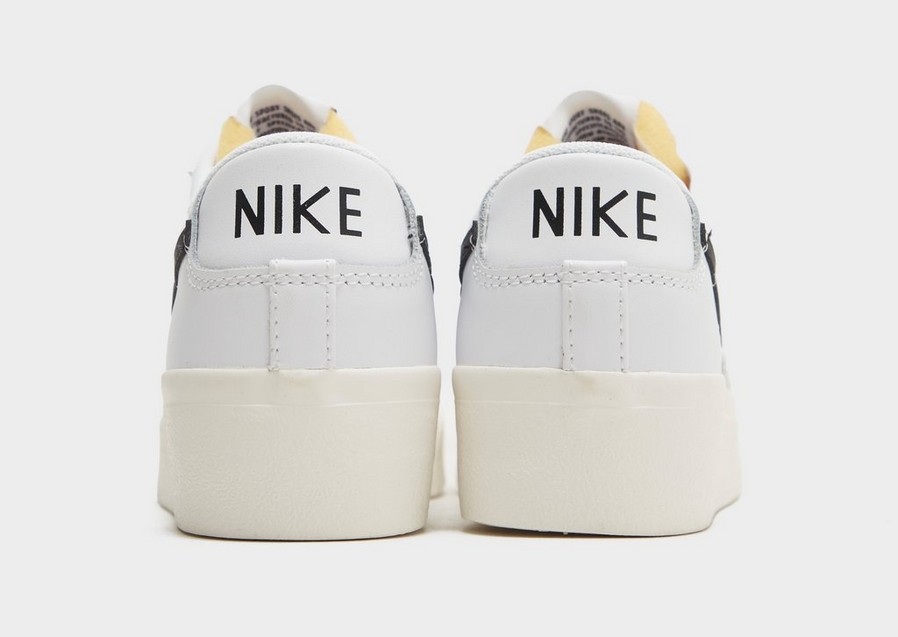 Buty sneakersy damskie NIKE BLAZER LOW PLATFORM  DJ0292-101 Biały