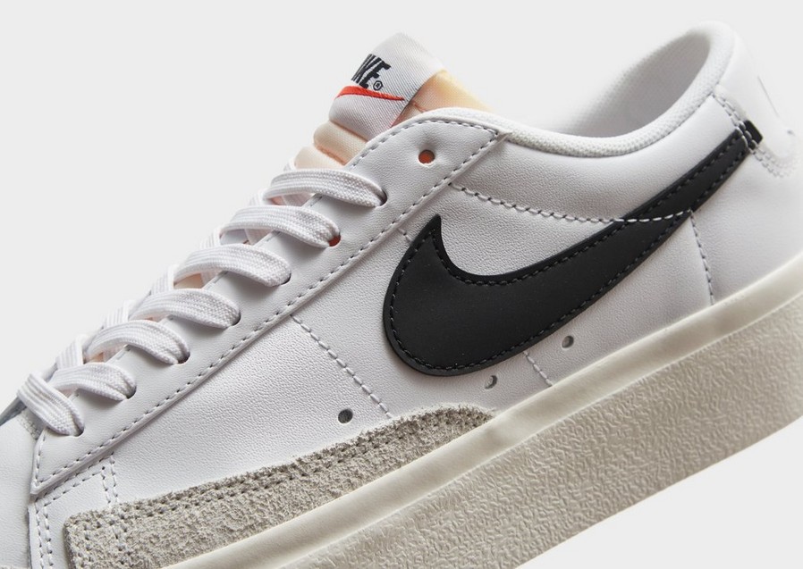 Buty sneakersy damskie NIKE BLAZER LOW PLATFORM  DJ0292-101 Biały