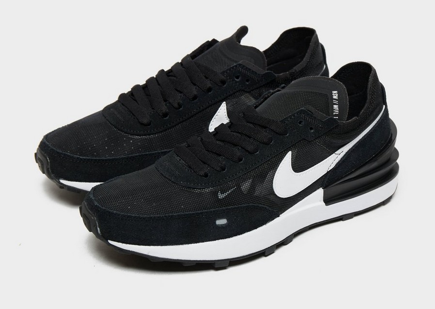 Дамски обувки NIKE WAFFLE ONE DC2533-001 Черен