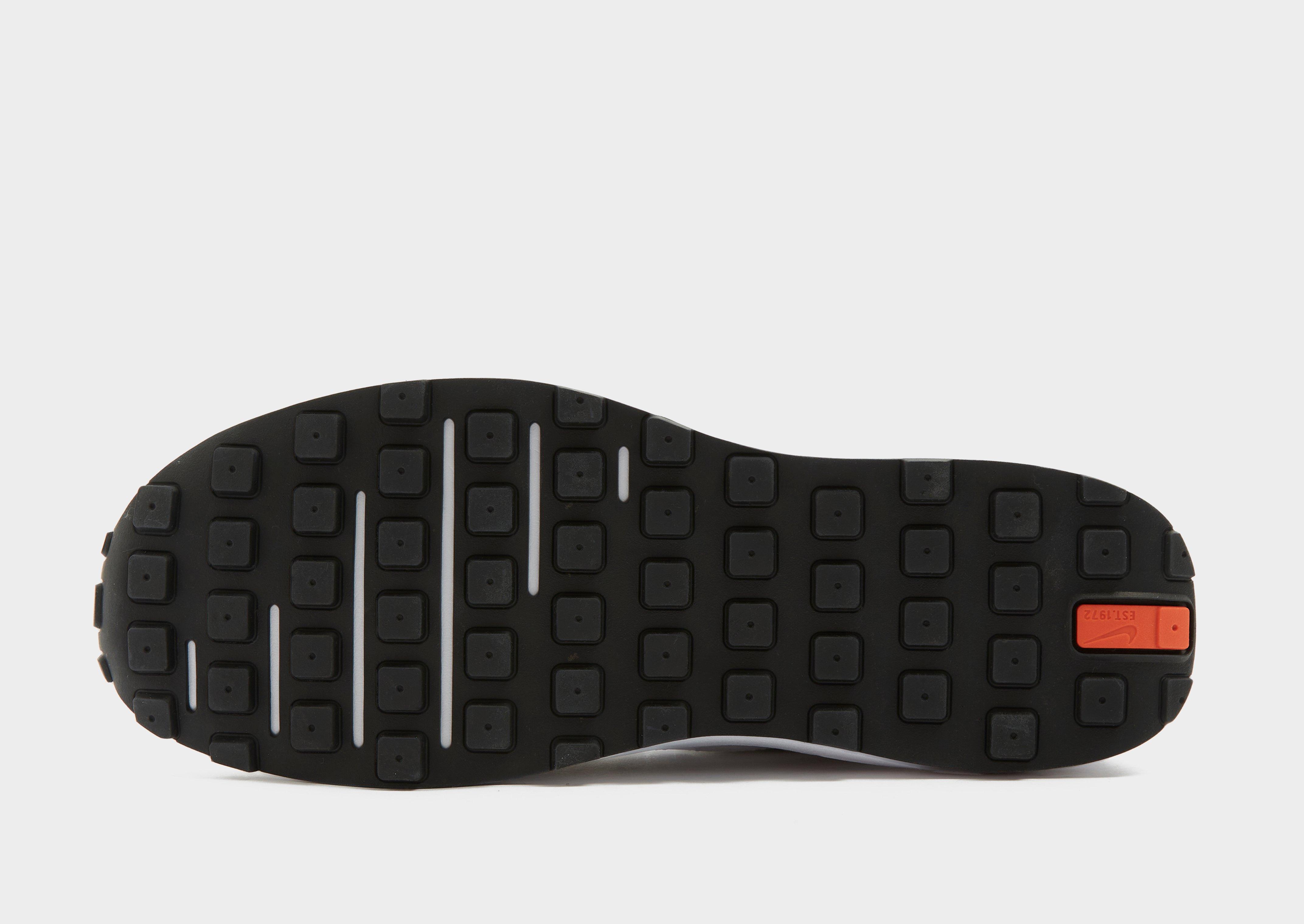 Adidași pentru bărbați NIKE WAFFLE ONE DA7995-100 Alb