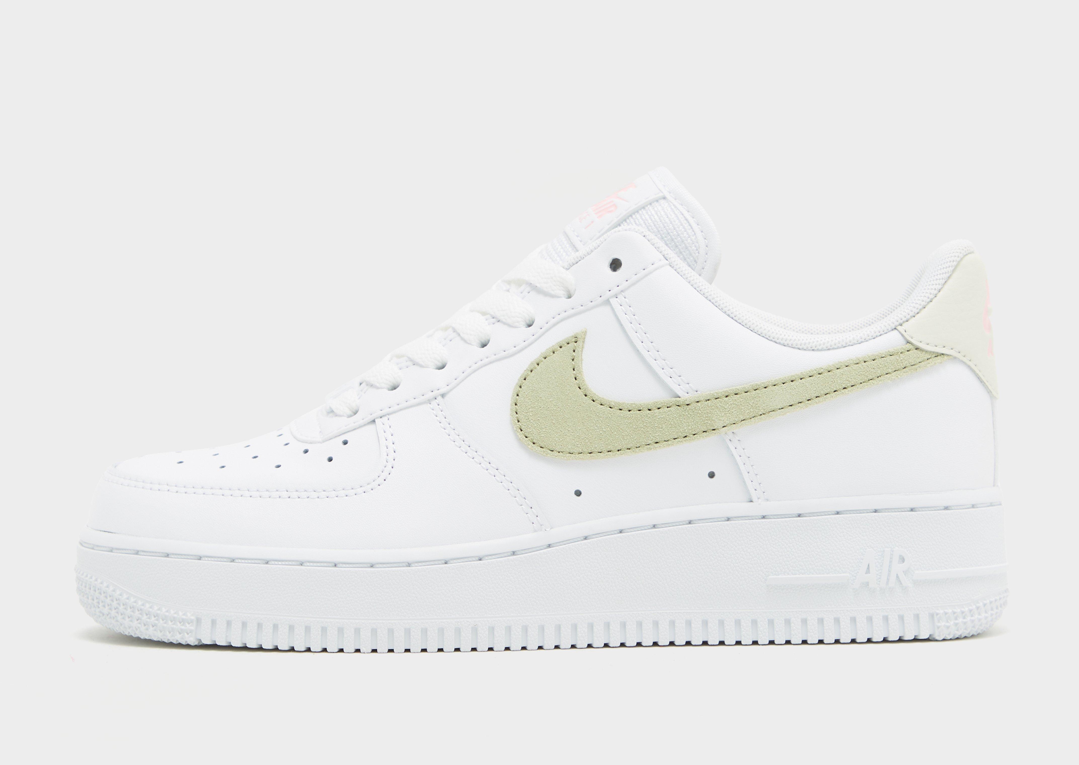 Nike Wmns Nike Air Force 1 '07 J1