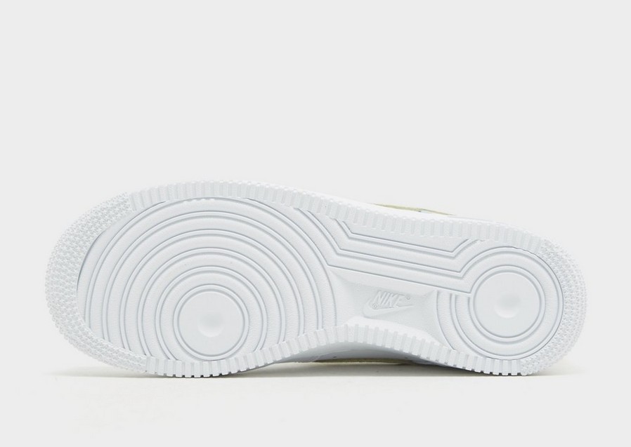 Дамски обувки NIKE WMNS NIKE AIR FORCE 1 '07 J1 DM2876-100 Бял