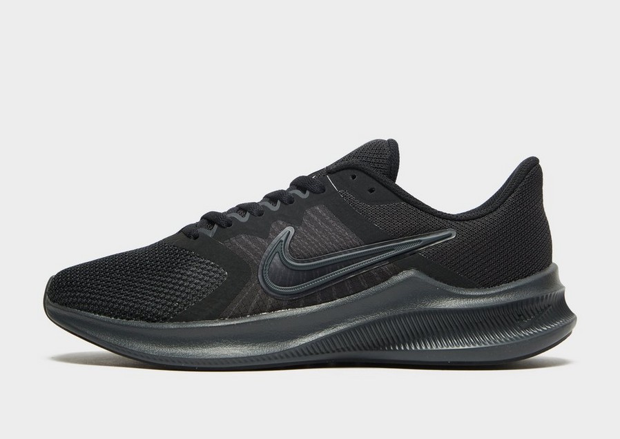 Női futócipők NIKE DOWNSHIFTER 11  CW3413-003 Fekete