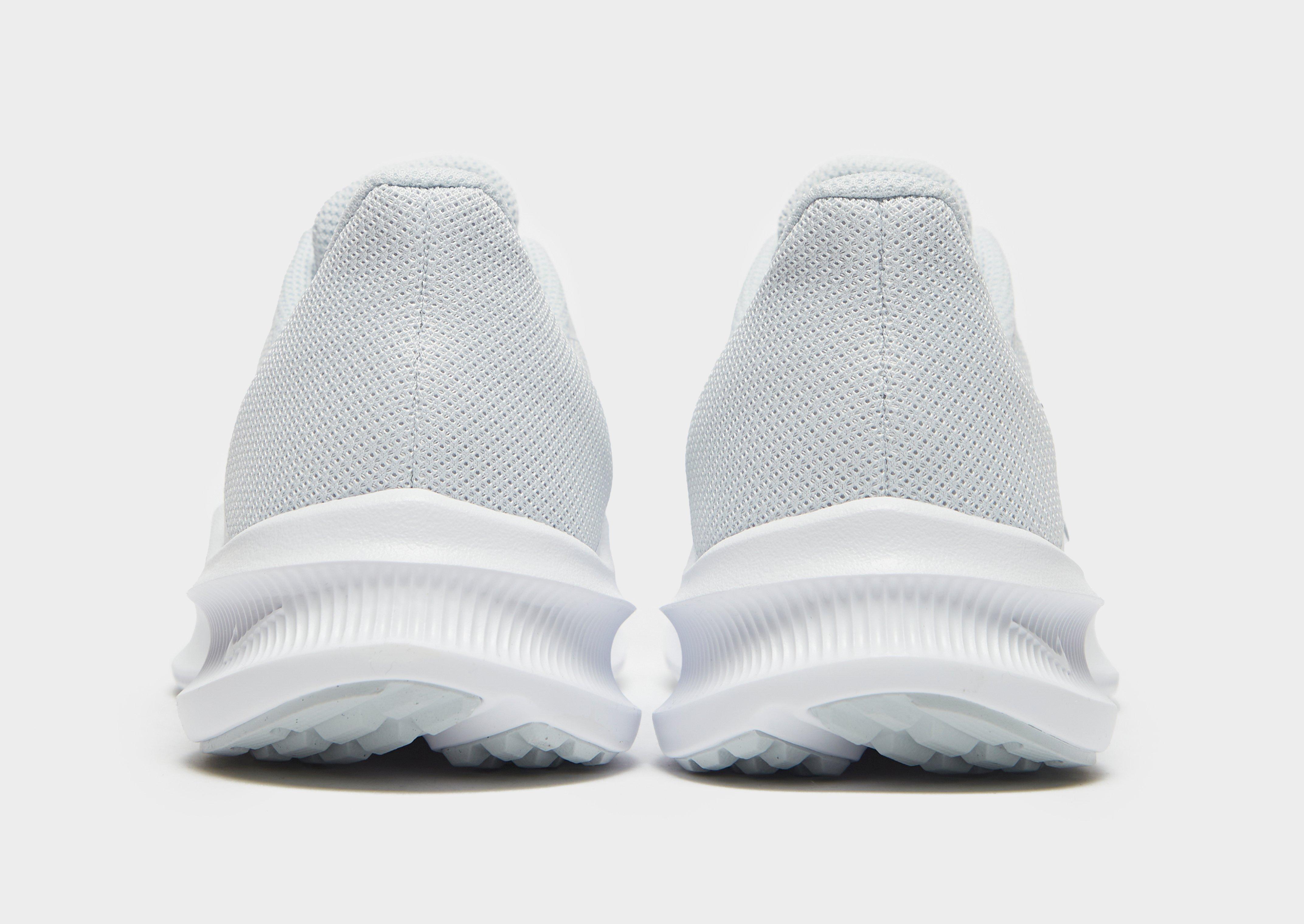 Bėgimo batai moterims NIKE DOWNSHIFTER 11  CW3413-100 Balta