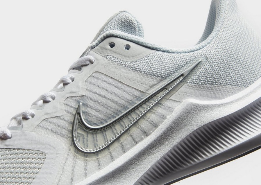 Női futócipők NIKE DOWNSHIFTER 11  CW3413-100 Fehér