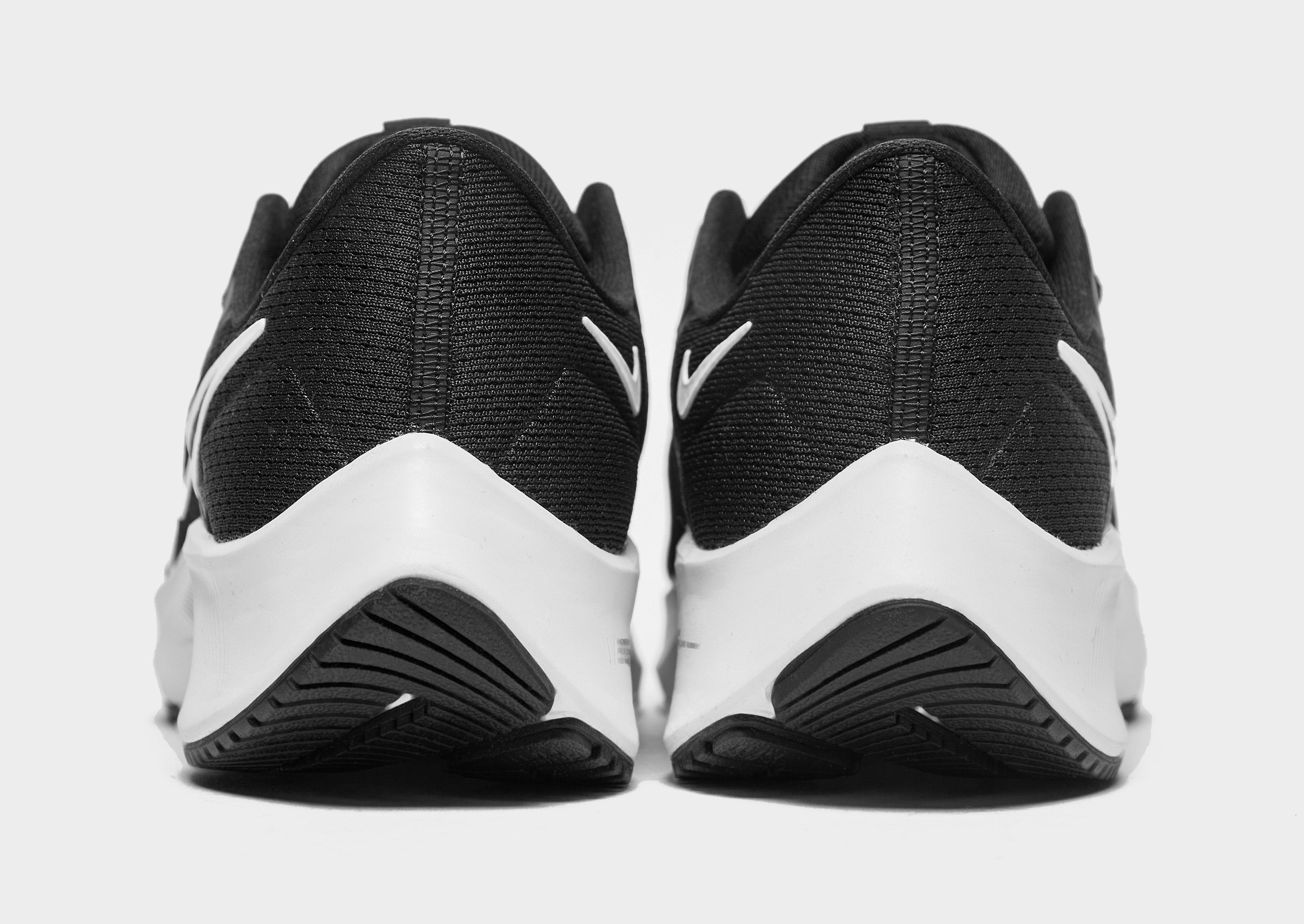 Bėgimo batai moterims NIKE AIR ZOOM PEGASUS 38  CW7358-002 Juoda