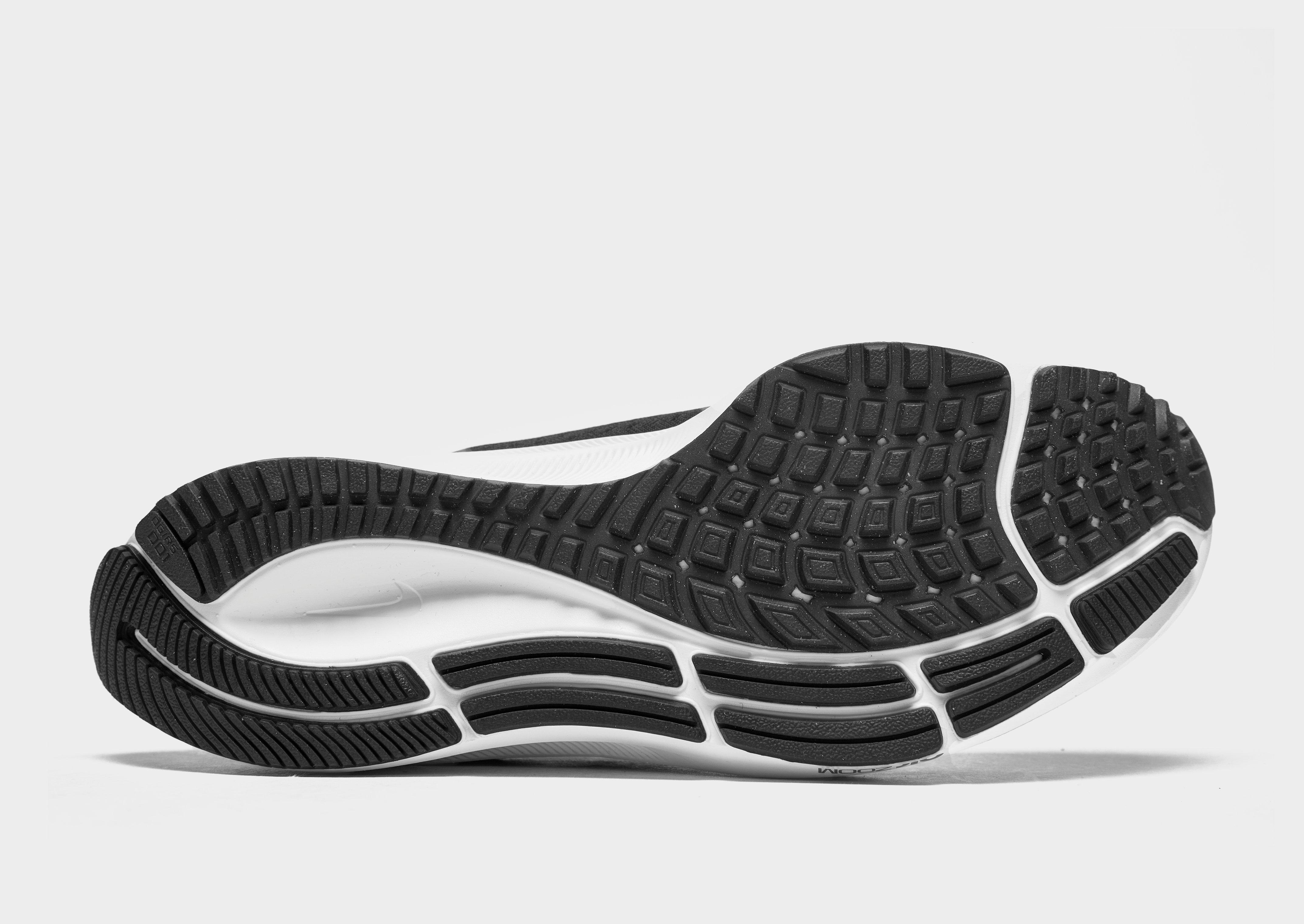 Bėgimo batai moterims NIKE AIR ZOOM PEGASUS 38  CW7358-002 Juoda