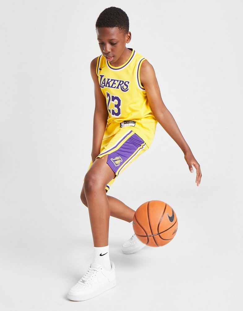 Krótkie spodenki, szorty dziecięce NIKE SZORTY NBA LA LAKERS SHORTS JUNIOR  2ZB-B7B-CQL-LAL Złoty