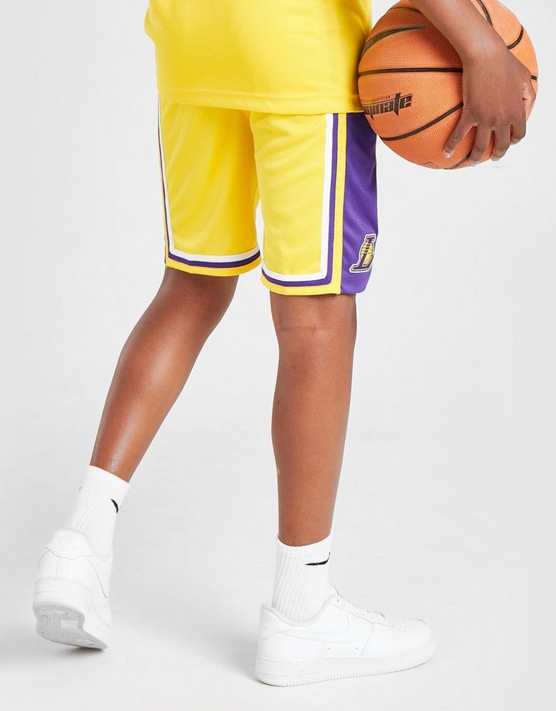 Krótkie spodenki, szorty dziecięce NIKE SZORTY NBA LA LAKERS SHORTS JUNIOR  2ZB-B7B-CQL-LAL Złoty