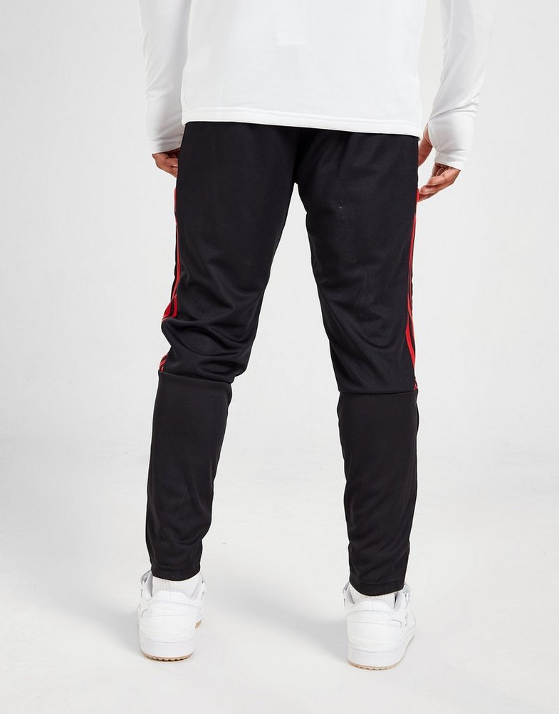 Pánska tepláková súprava ADIDAS DRES FC BAYERN TRAINING TRACK PANTS  GR0642 Čierna