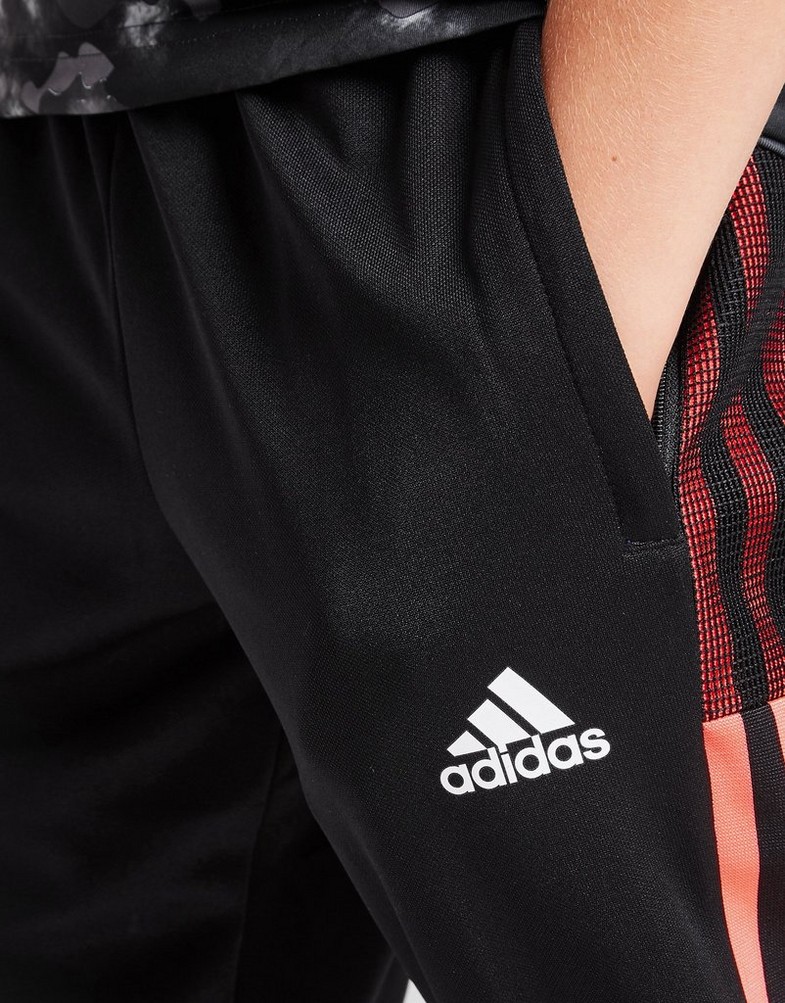 Komplet dresowy dziecięcy ADIDAS DRES JUVENTUS 2021/22 TIRO TRAINING PANTS JUNIOR GR2959 Czarny