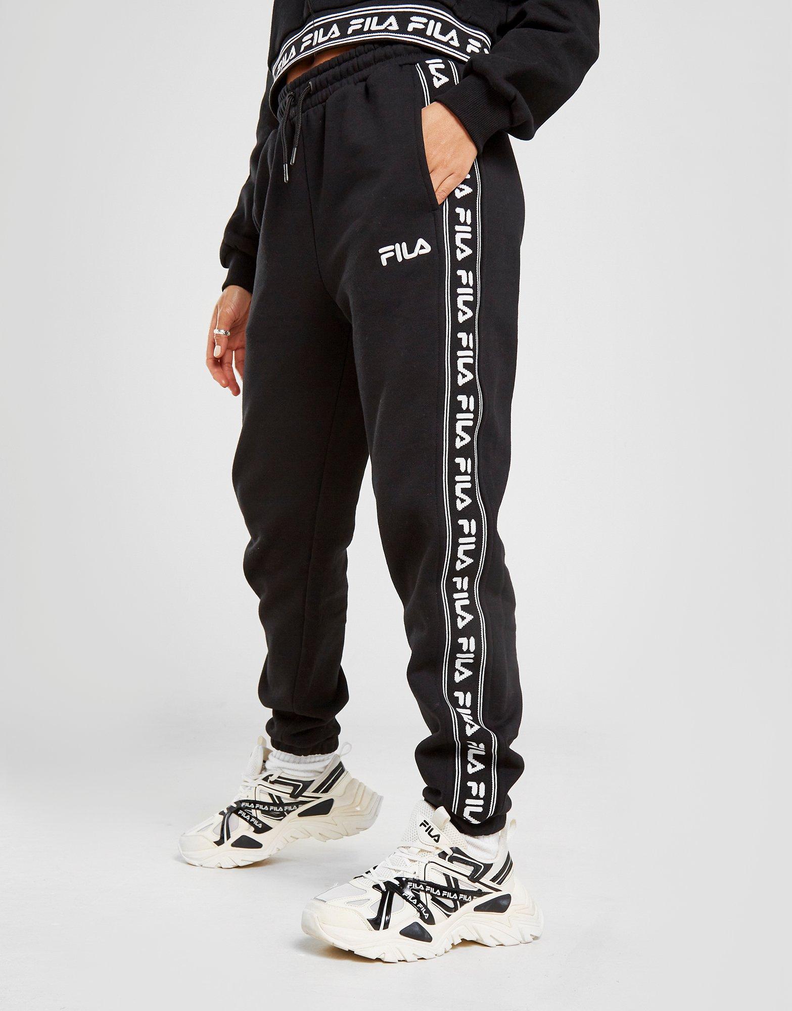 FILA SPODNIE JAQUARD FLEECE JOGGERS SAMMYBLK Czarny