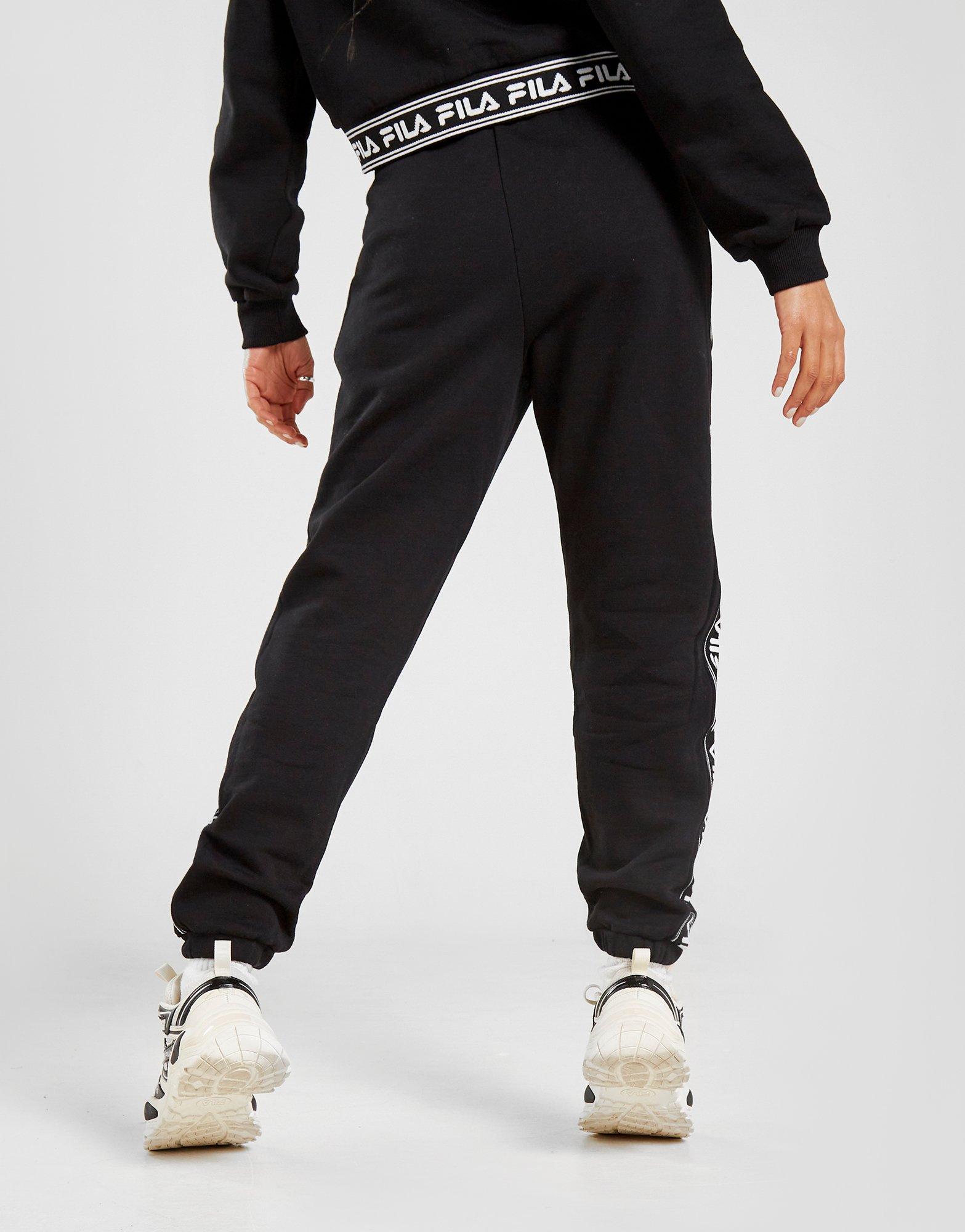 FILA SPODNIE JAQUARD FLEECE JOGGERS SAMMYBLK Czarny