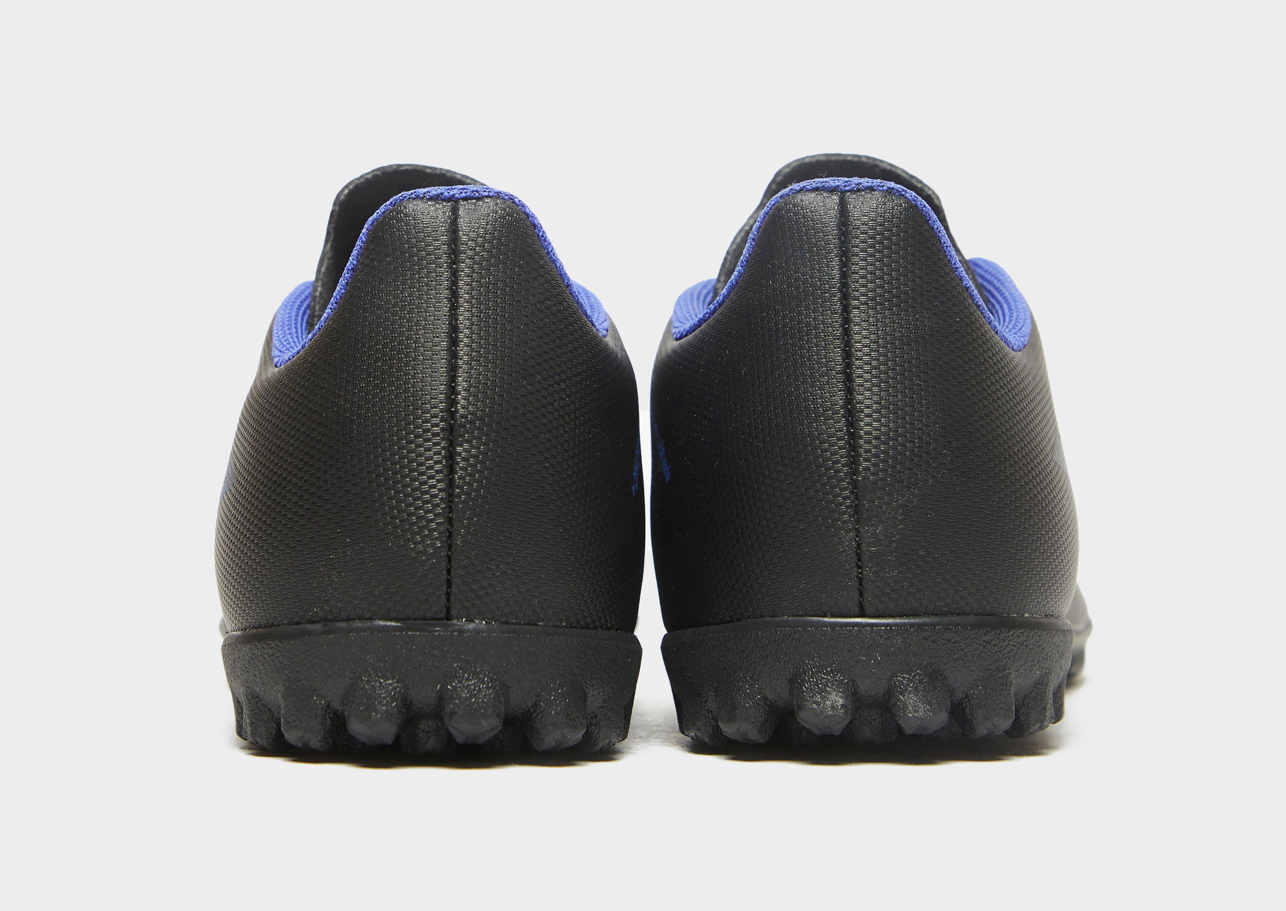 ADIDAS ESCAPELIGHT X SPEEDFLOW .4 TF  FY3326 Fekete