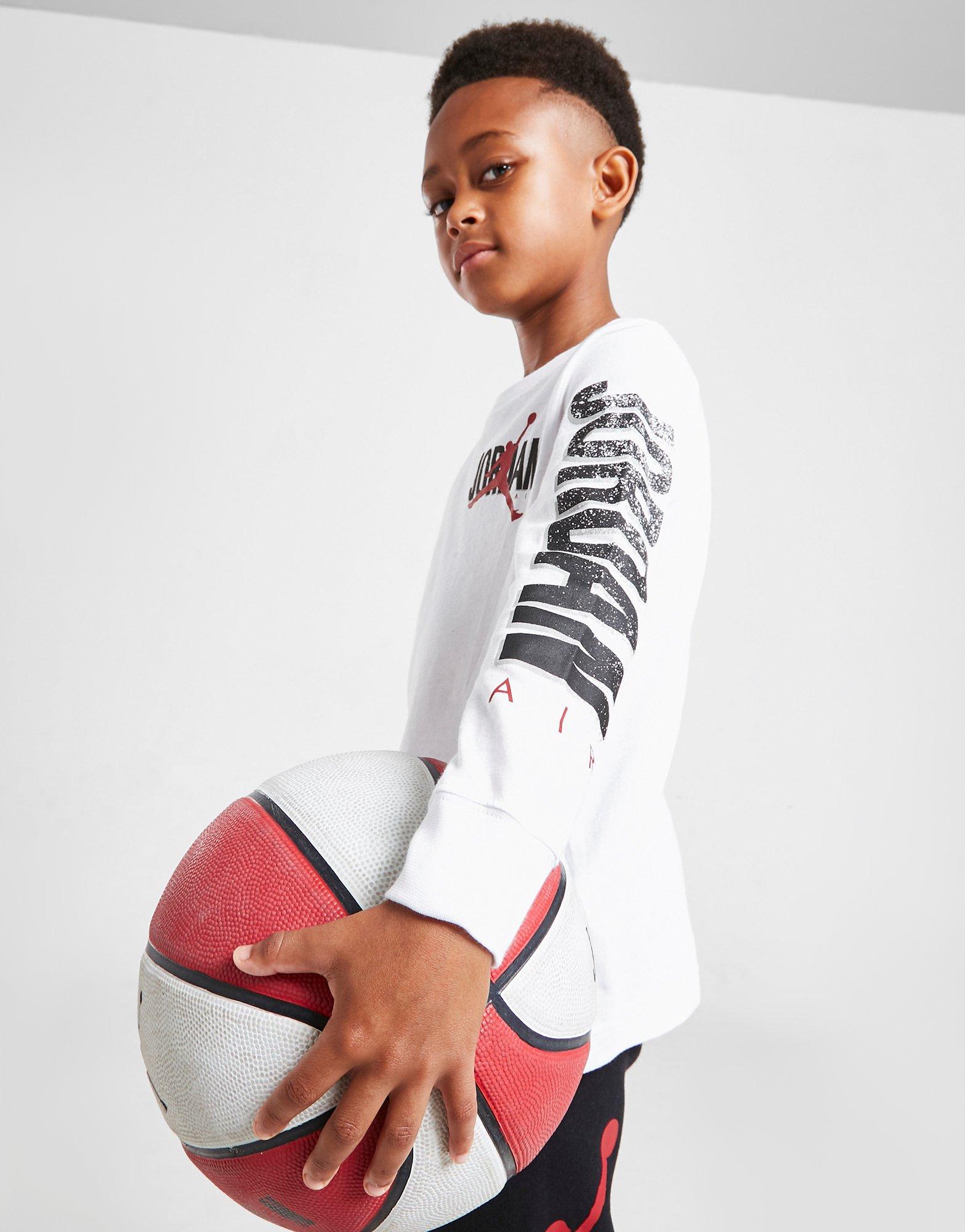 Koszulka, t-shirt dziecięcy JORDAN T-SHIRT LONG SLEEVE T-SHIRT/JOGGERS SET 85B010023 Biały