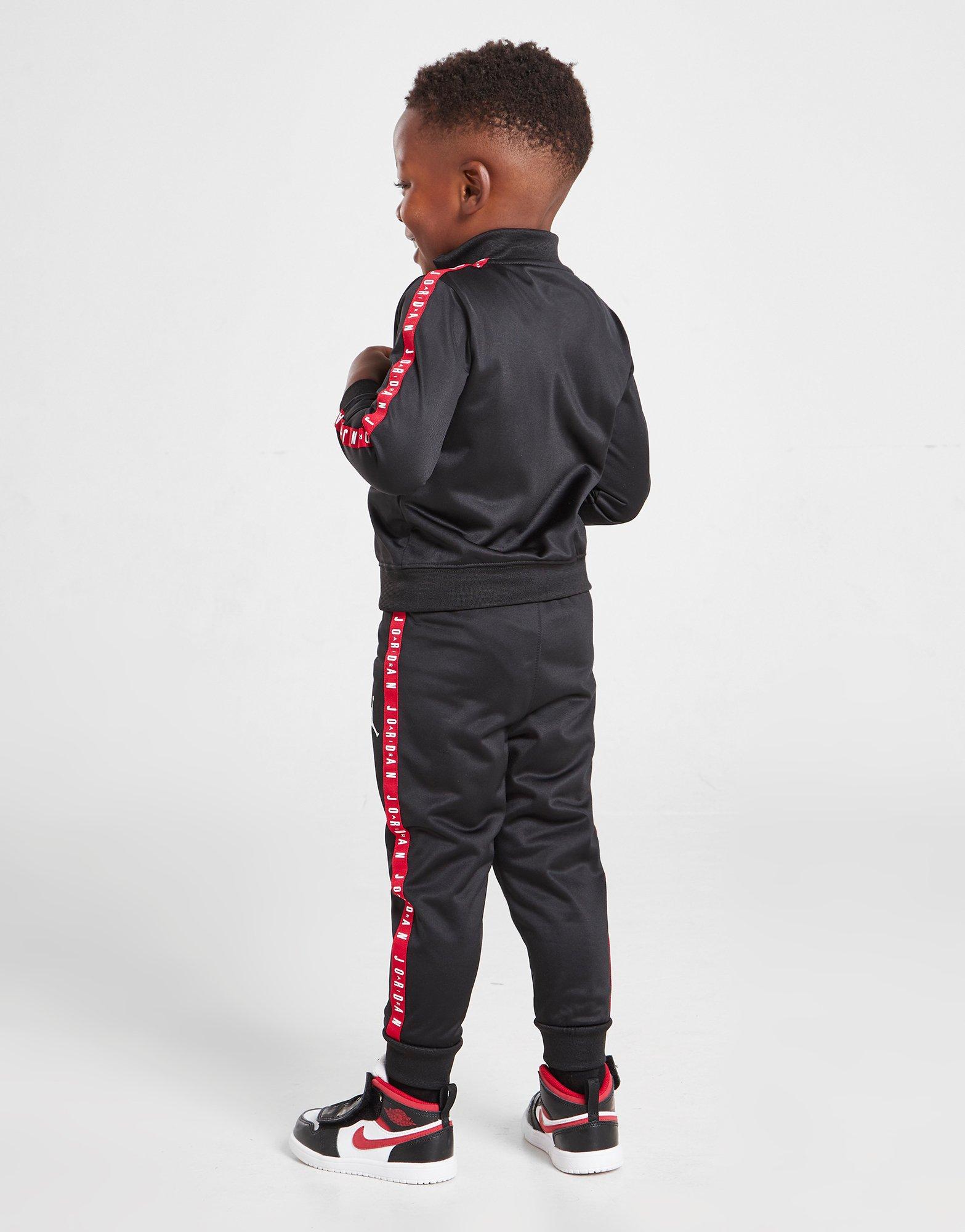 Dětská tepláková souprava JORDAN SOUPRAVA TPE PLY FZ ST BLK/RED 65A449-023 Černá