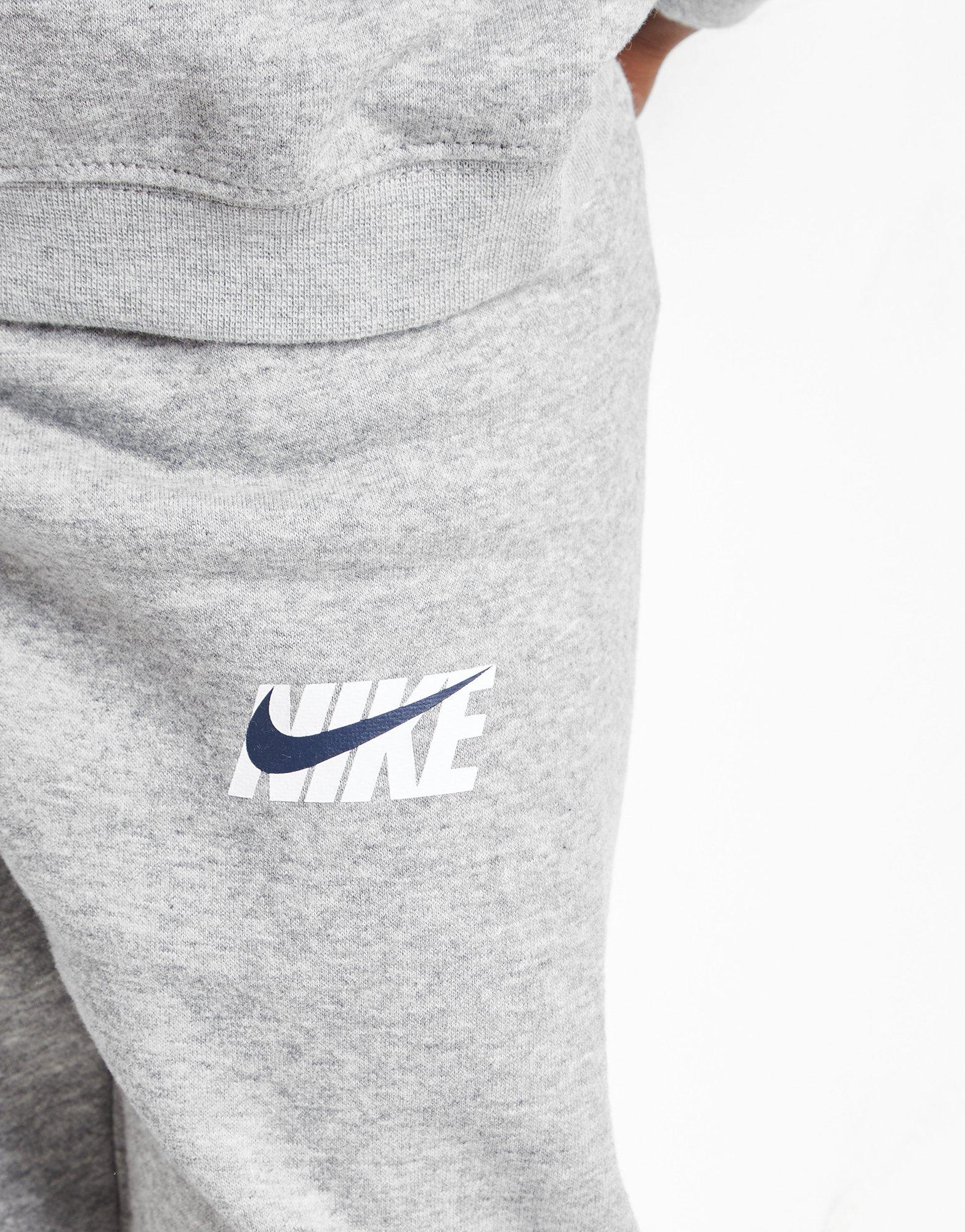 Komplet dresowy dziecięcy NIKE DRES CLUB CREW TRACKSUIT 56H754042 Szary