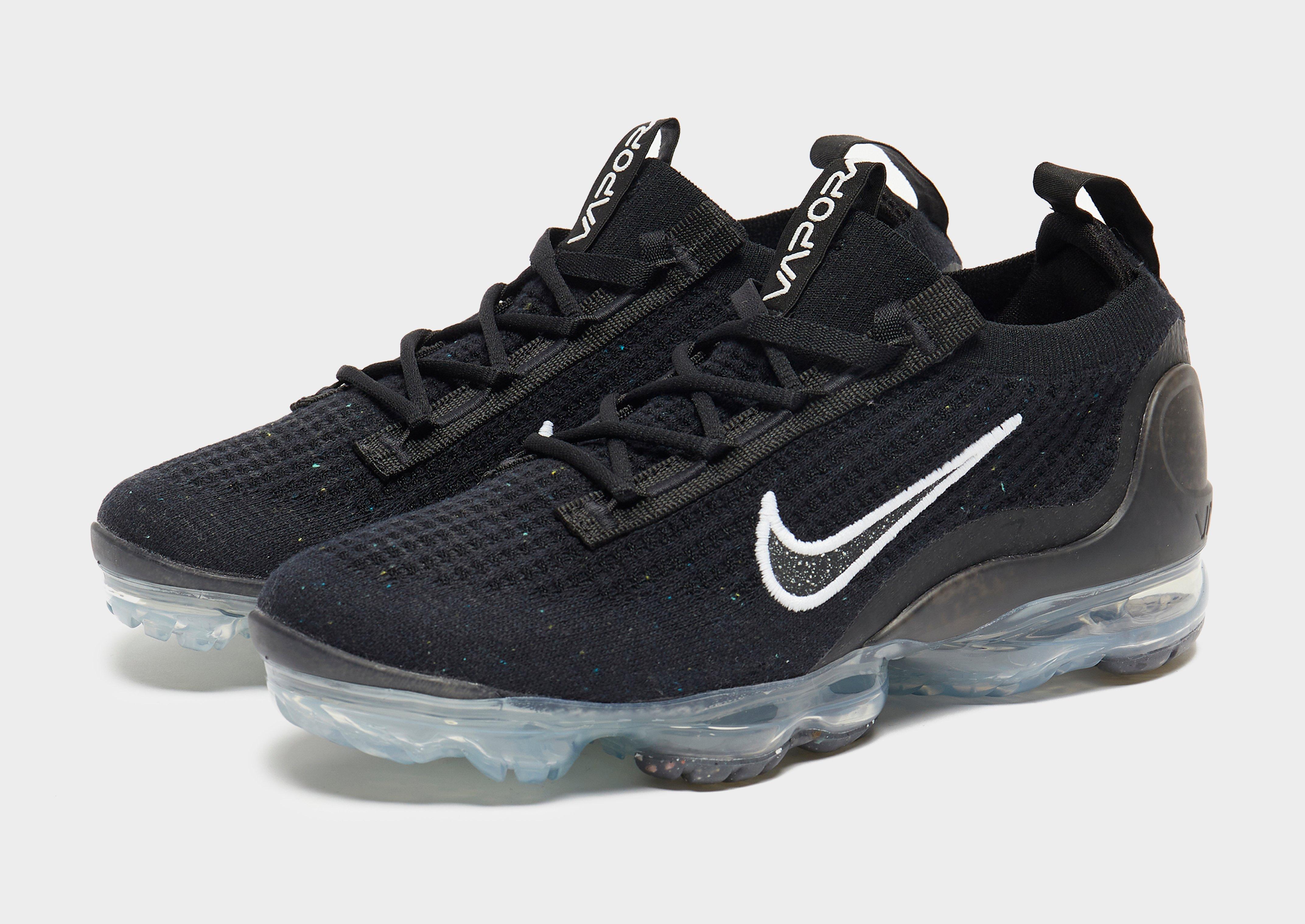 Nike vapormax sale black and pink