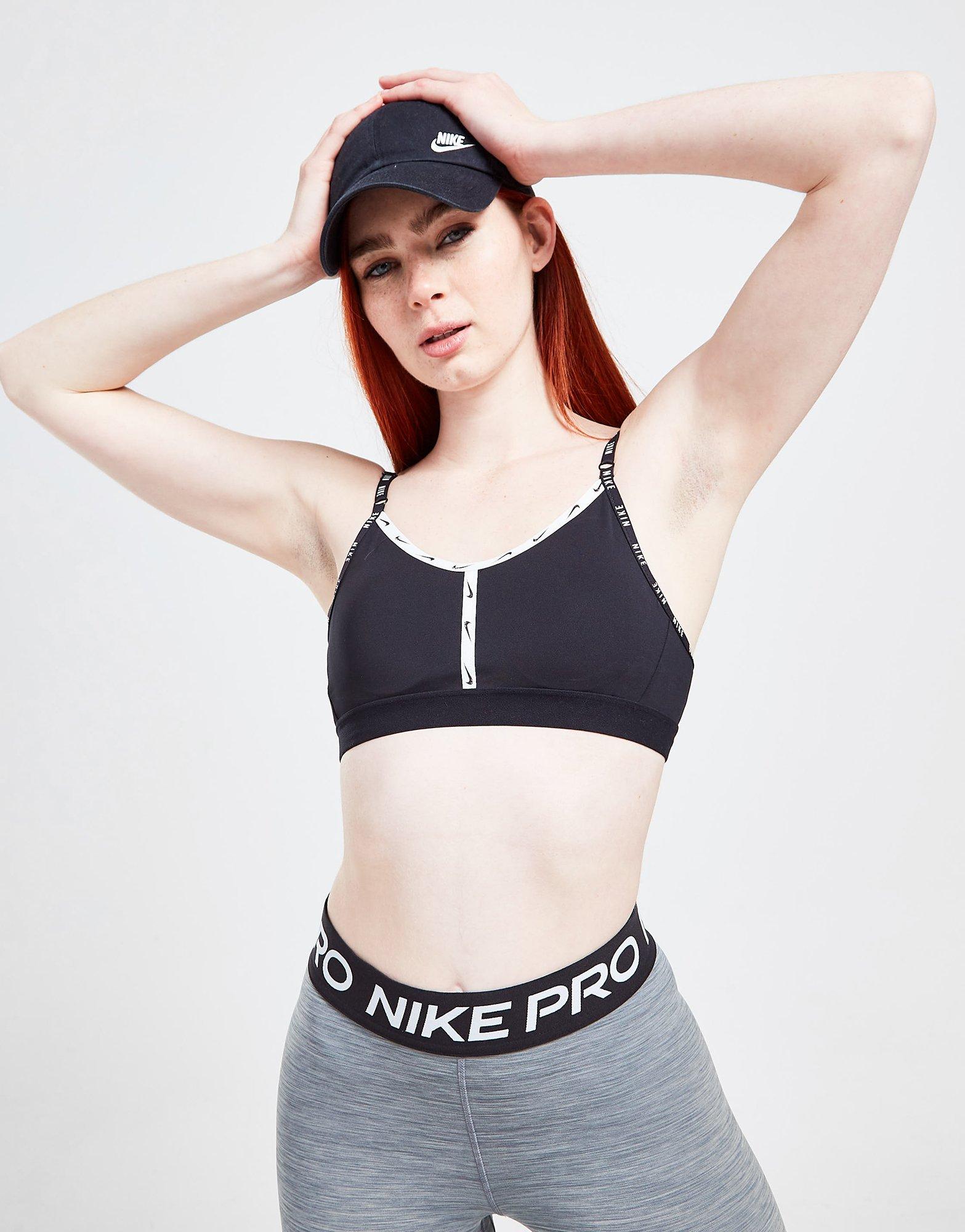NIKE FIGI TRAINING LOGO TAPE SPORTS BRA DD1353010 Czarny