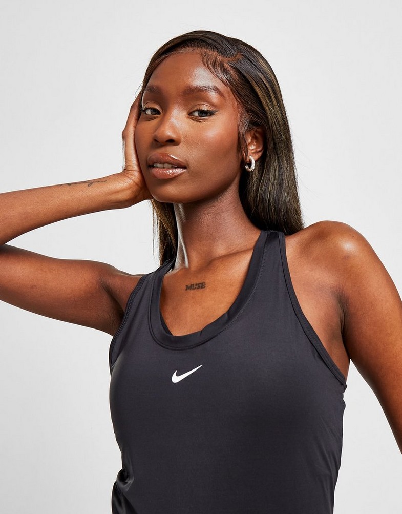Női top NIKE TRAINING ONE SLIM FIT TANK  DD0623-010 Fekete
