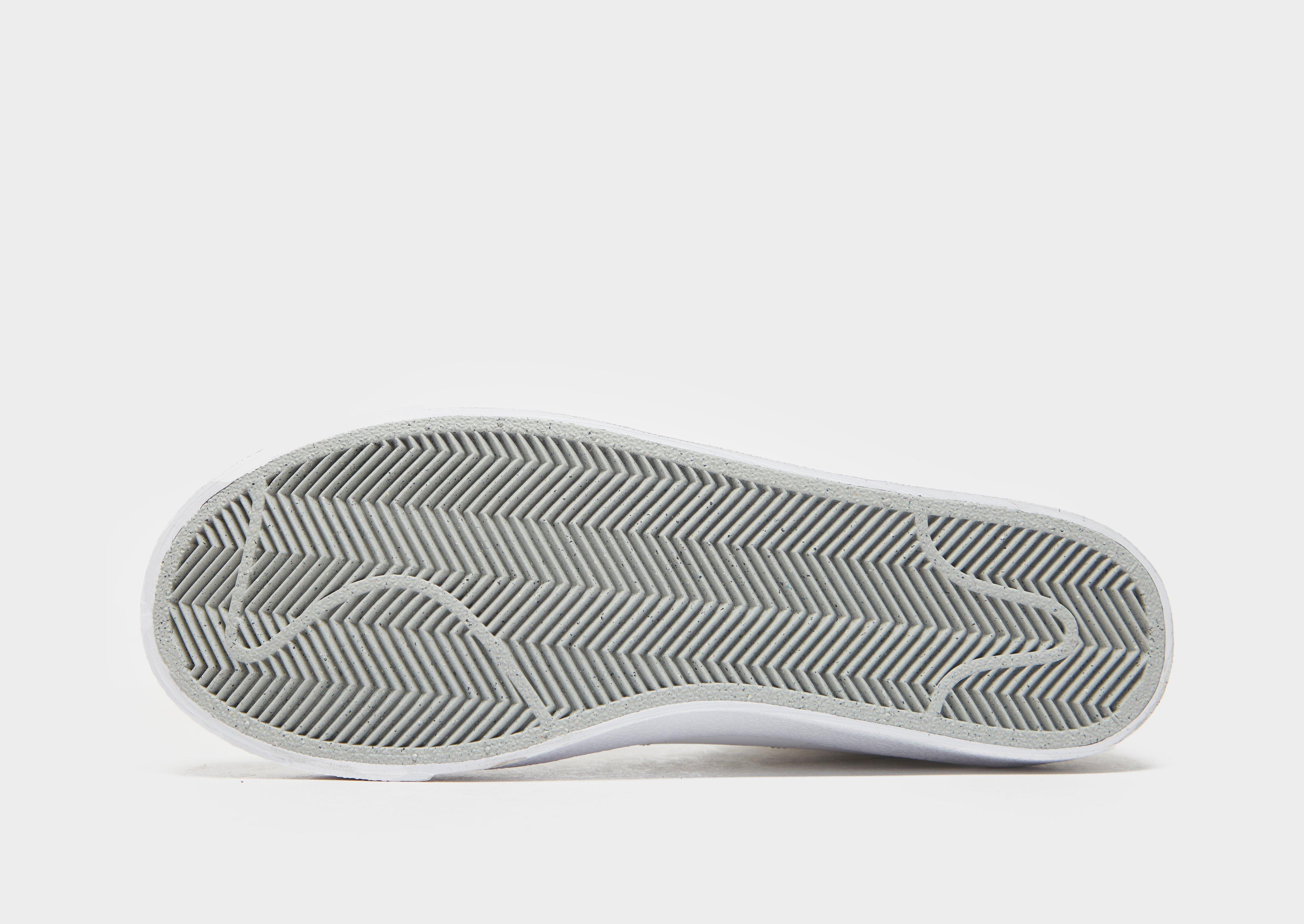 Adidași pentru copii NIKE BLAZER MID '77  DM9475-100 Alb