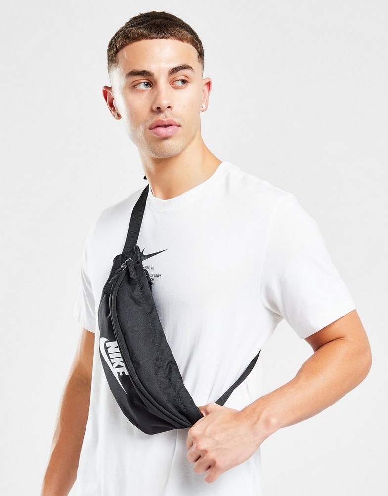 Жіночі сумки і сумочки NIKE СУМКА НА ПОЯС HERITAGE HIP DB0490-010 Чорний